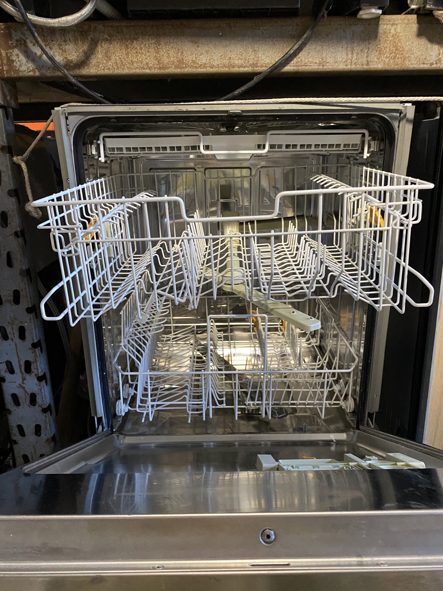 Miele Dishwasher Light Blue BG5