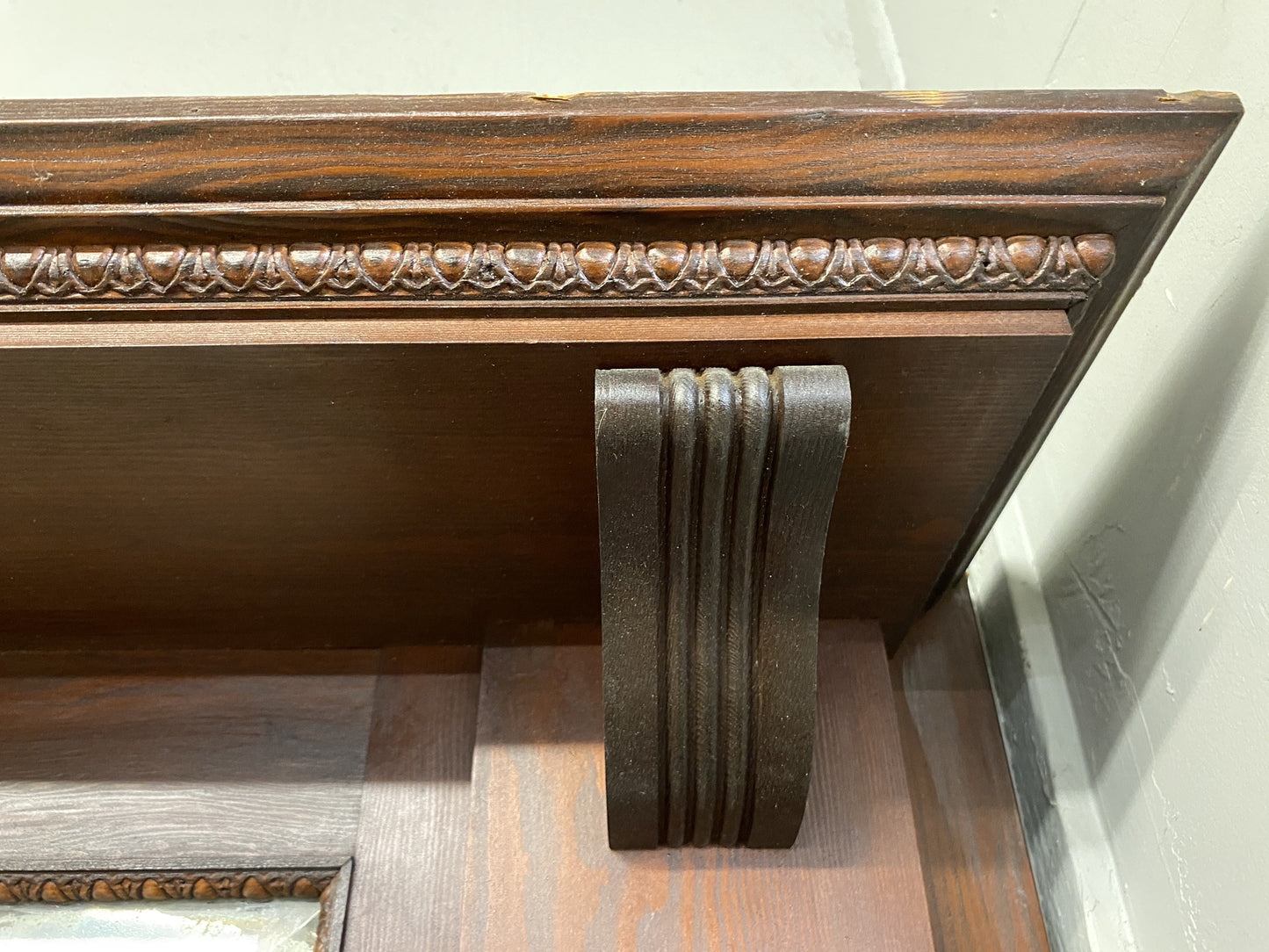 Softwood Fireplace Mantle 2 Columns BQ1