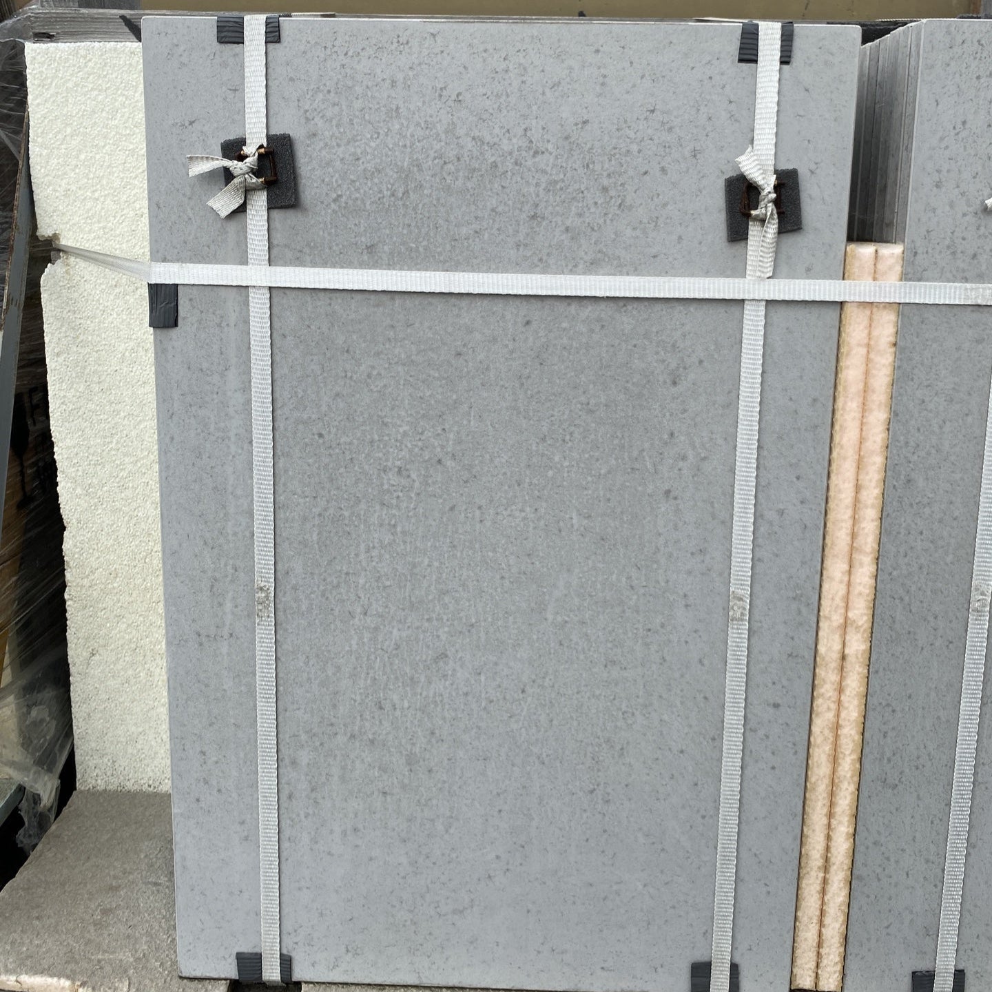 Individual Ivanka Concrete Tiles BZ1