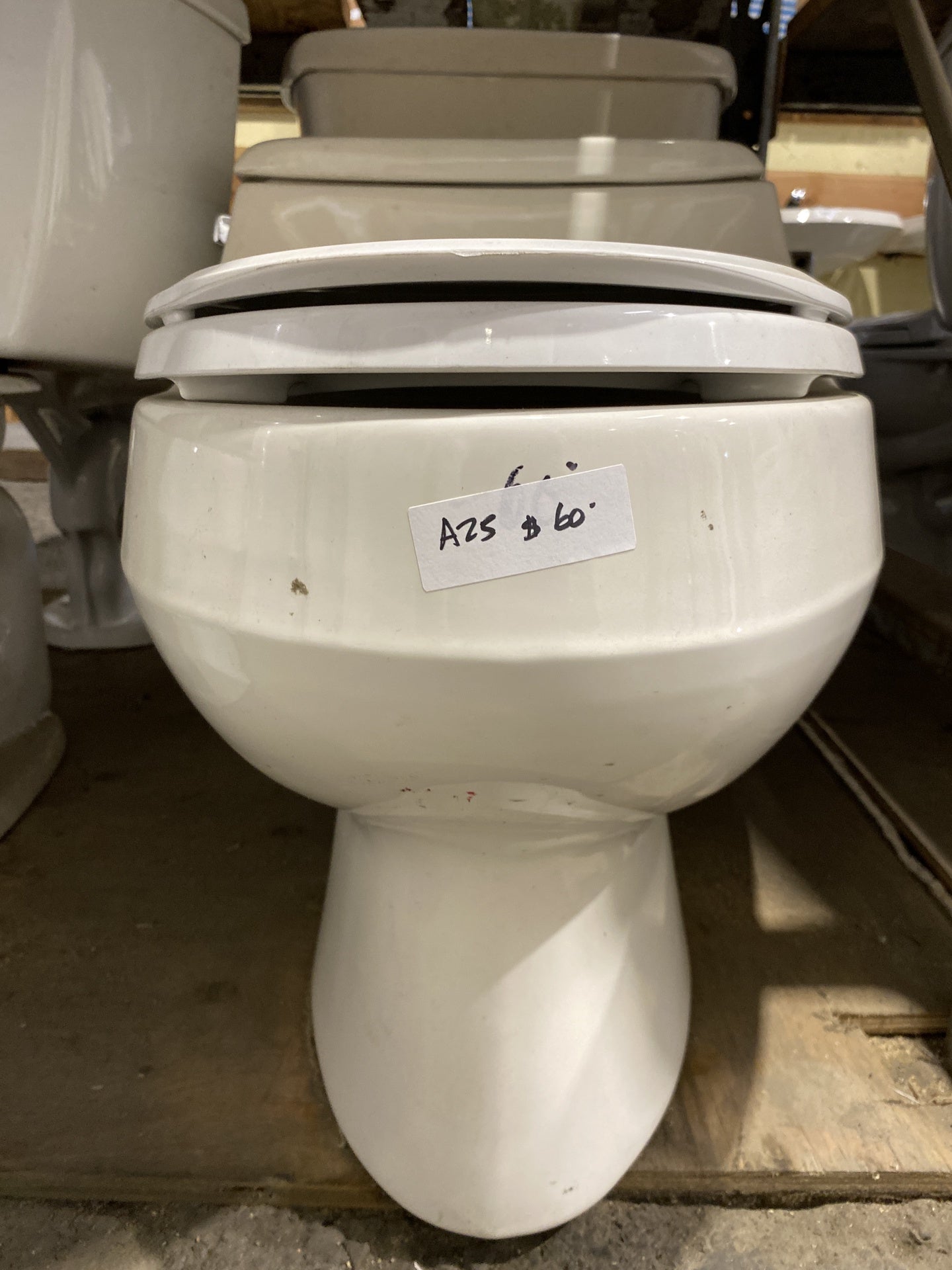Vintage Low Rider Toilet AZ5