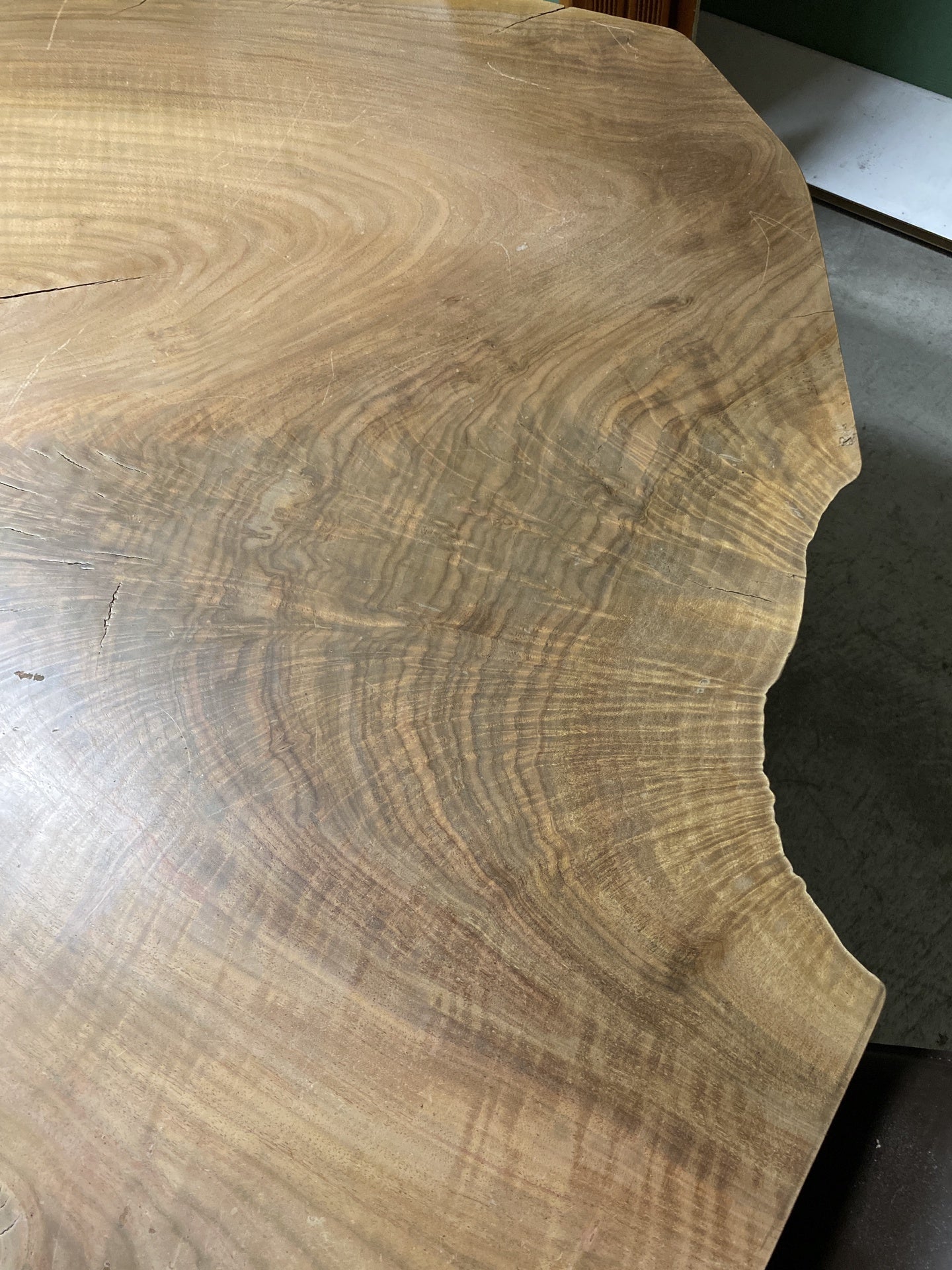 Handcrafted Solid Wood Slab Table BK5