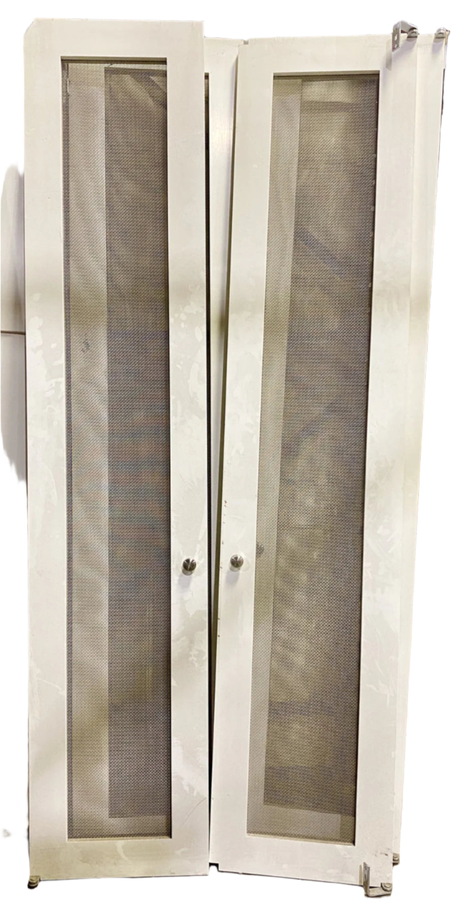 Narrow White Door BM5