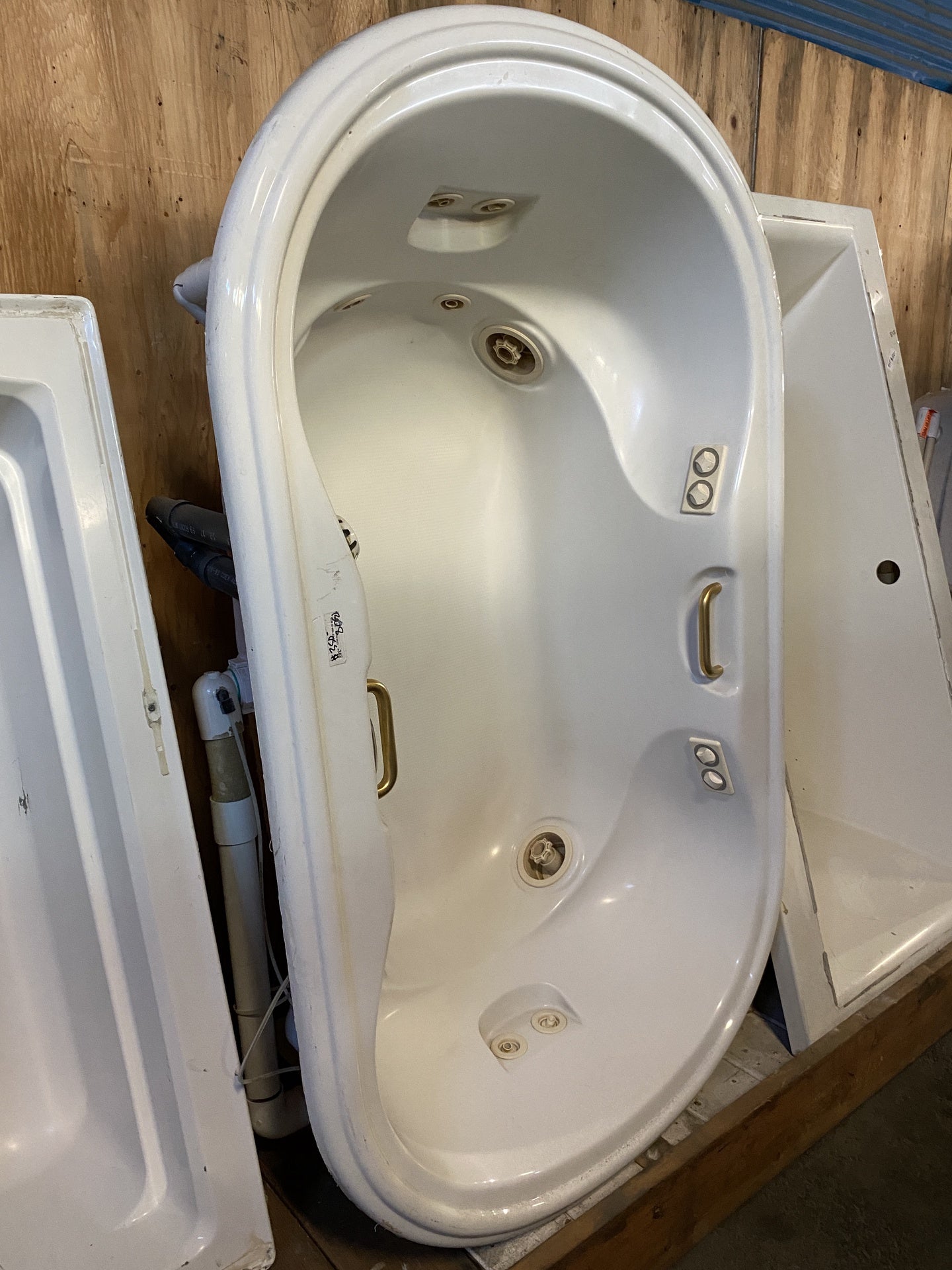 Jacuzzi Whirlpool Bath BU8