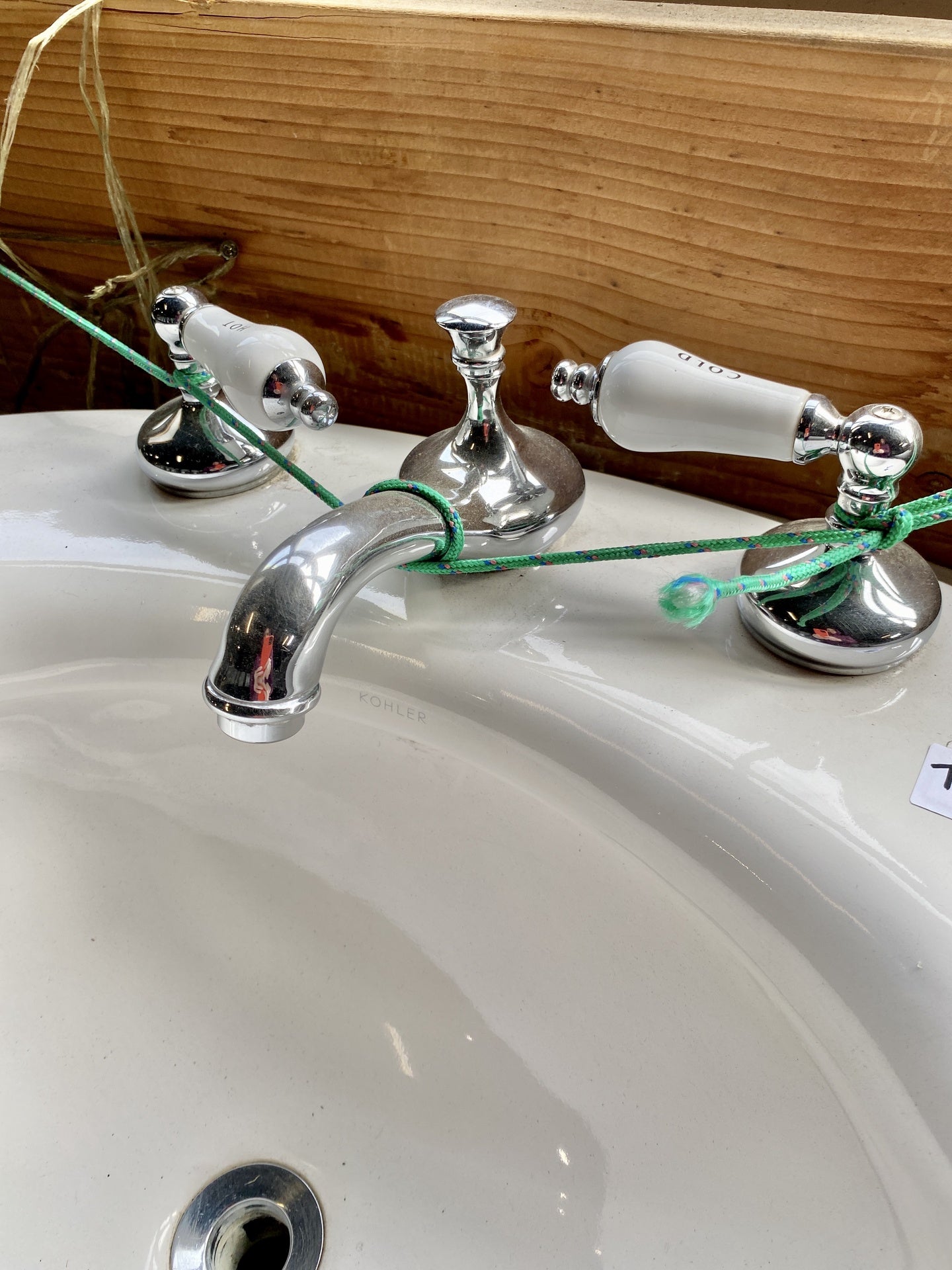 Kohler Oval White Pedestal Sink TRP