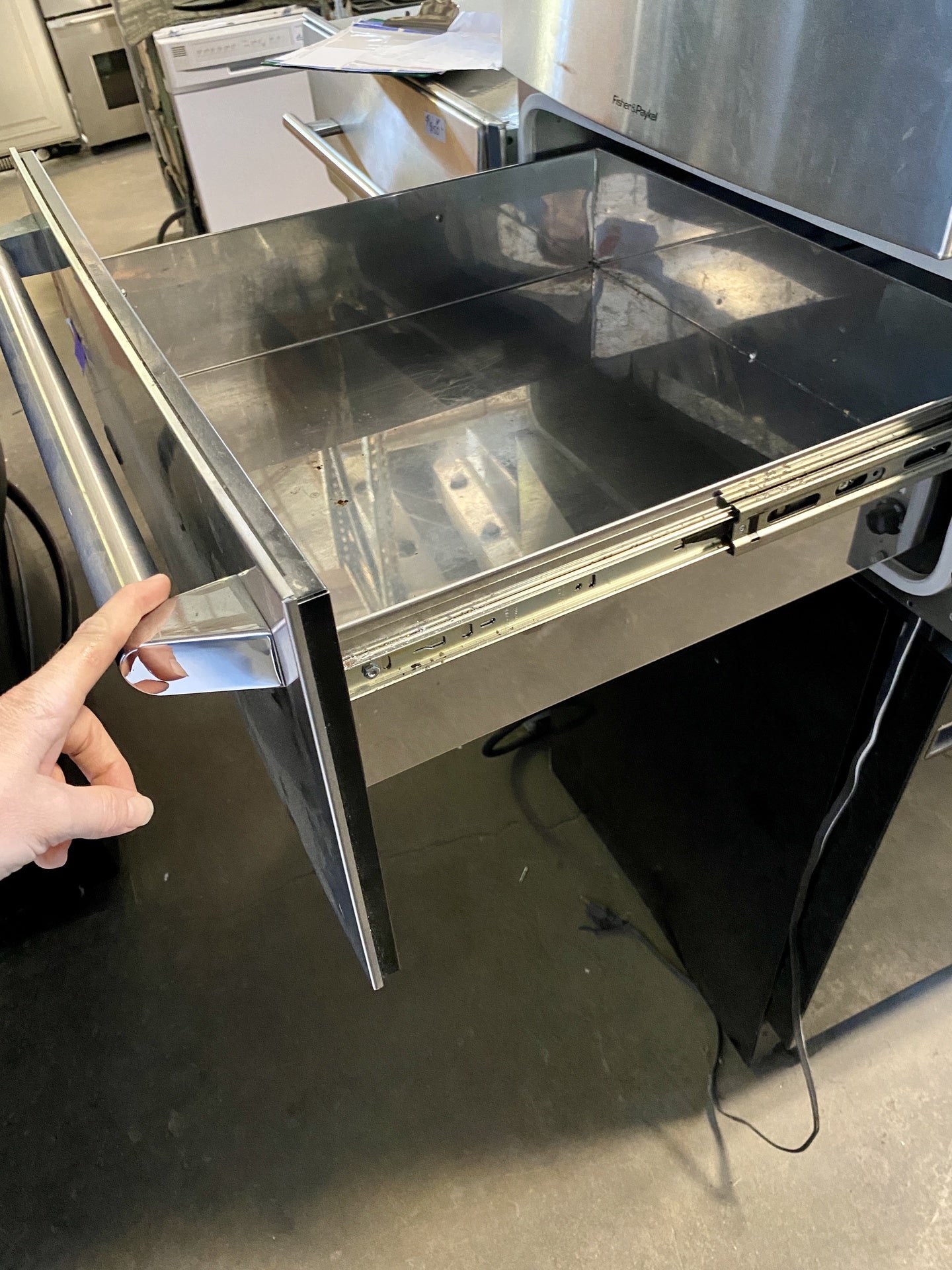 Thermador Warming Drawer BU8