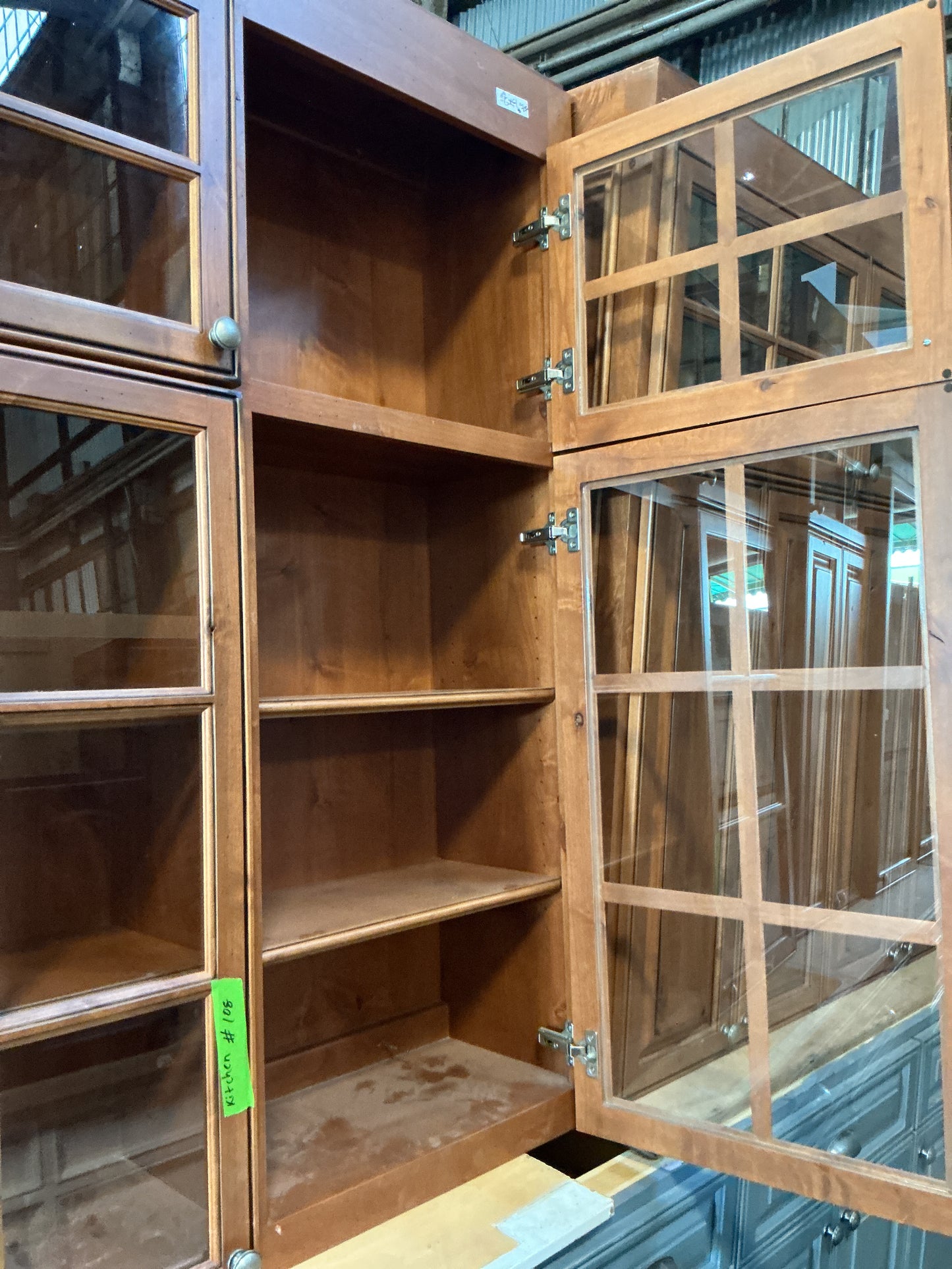 Cabinet, kitchen Upper Brown CX9