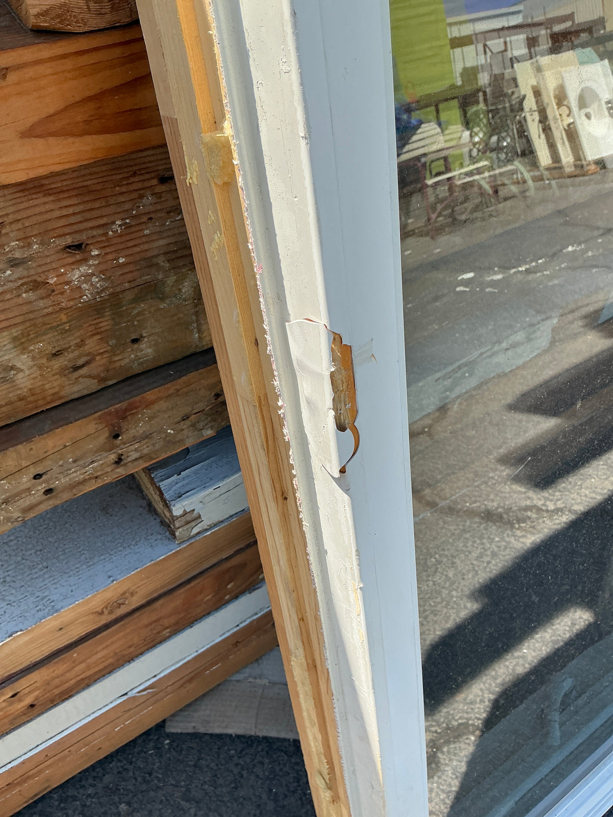 Window · Wood · 24×41 · PA