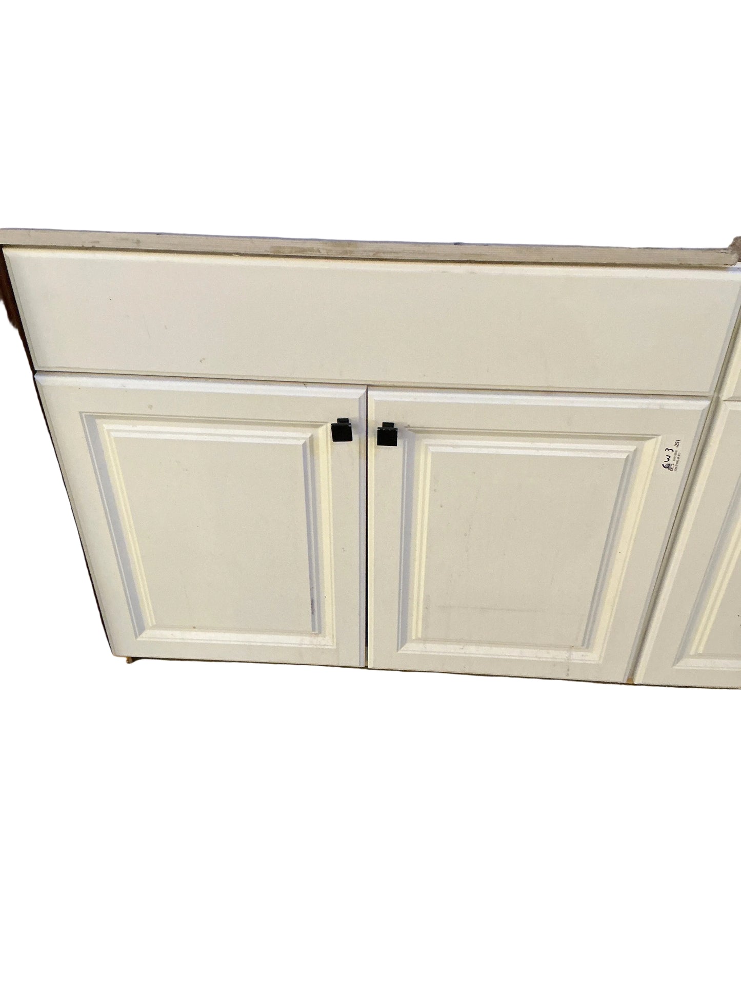 Kitchen, Lower Base Cabinet, CW3