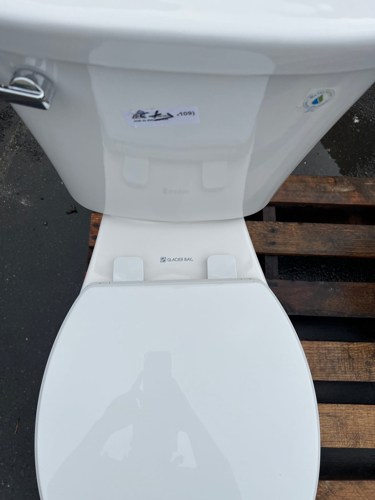 Glacier Bay toilet brand mark, CX7 | The ReUse People Oakland