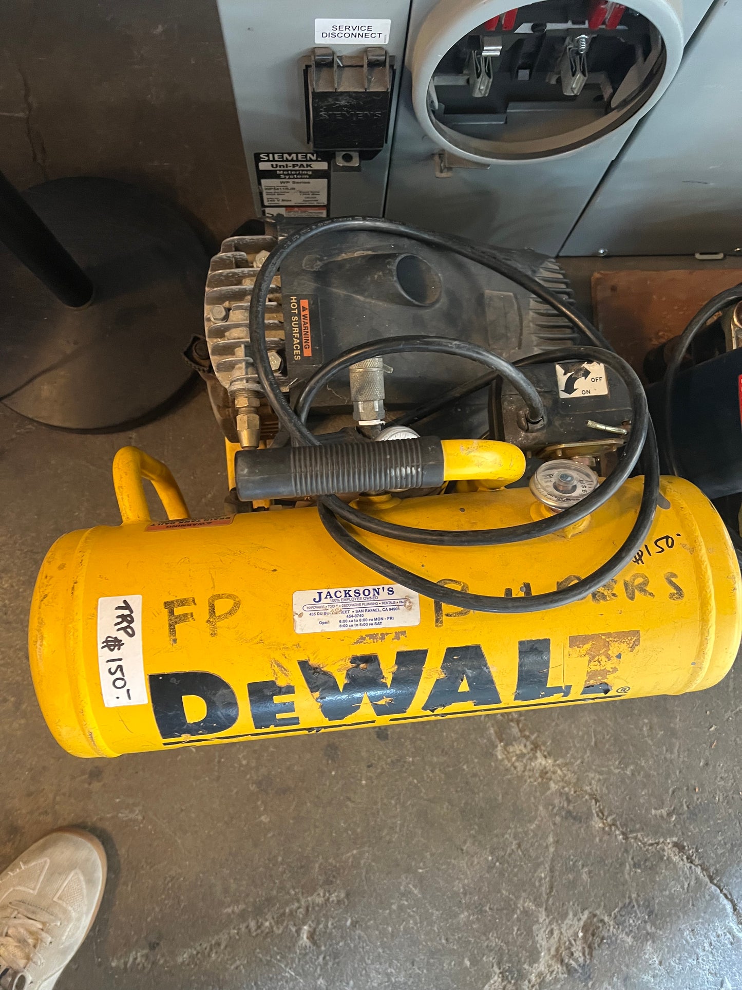 DeWalt air compressor pressure gauge and switch