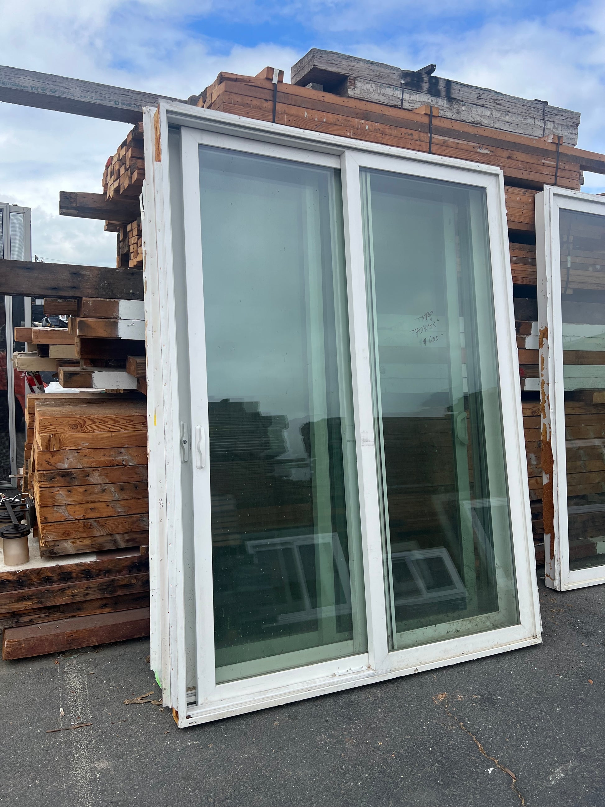 White patio sliding door 70x95 base needs work