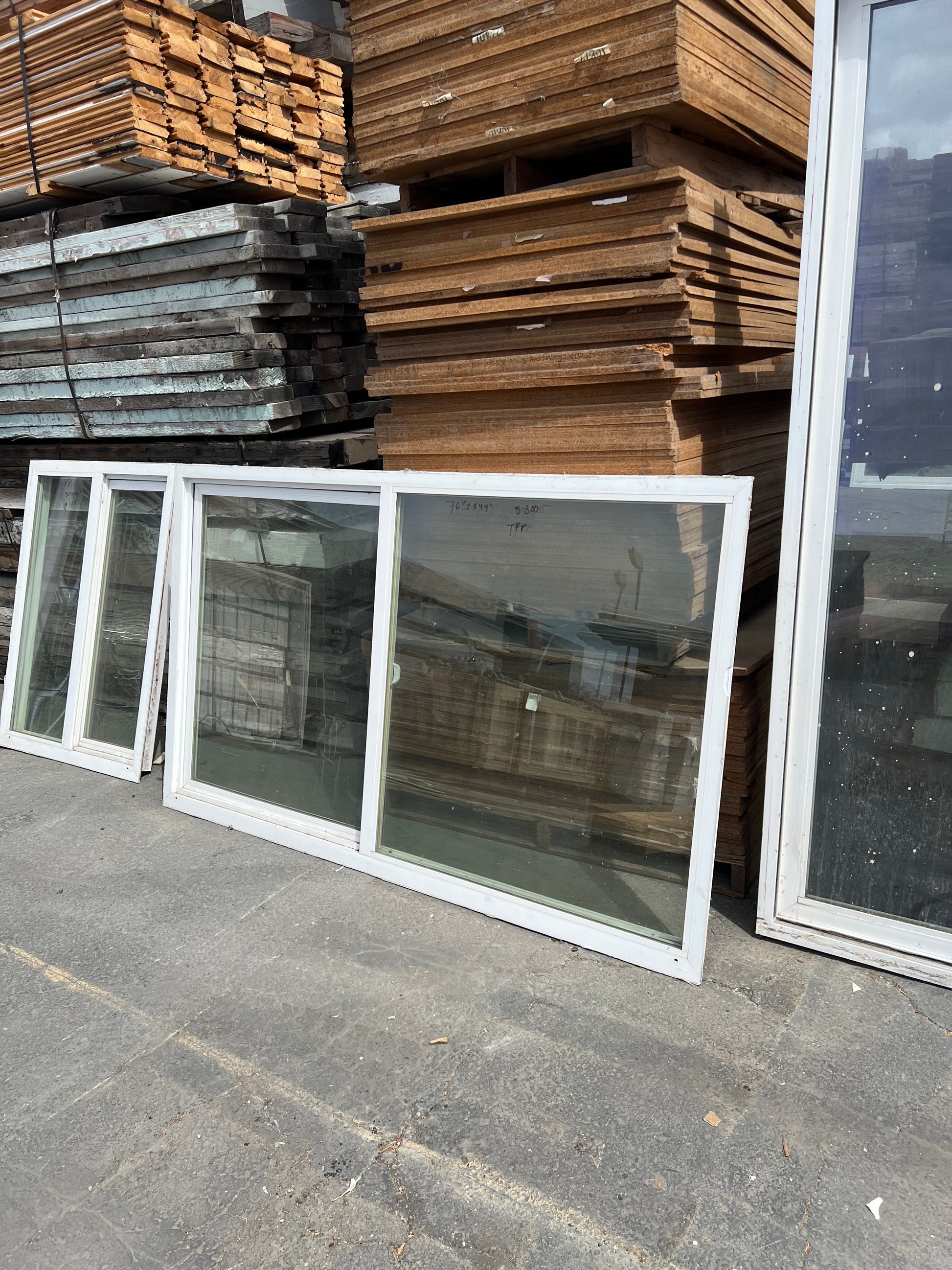 White vinyl sliding window 76.5x44 reclaimed Oakland