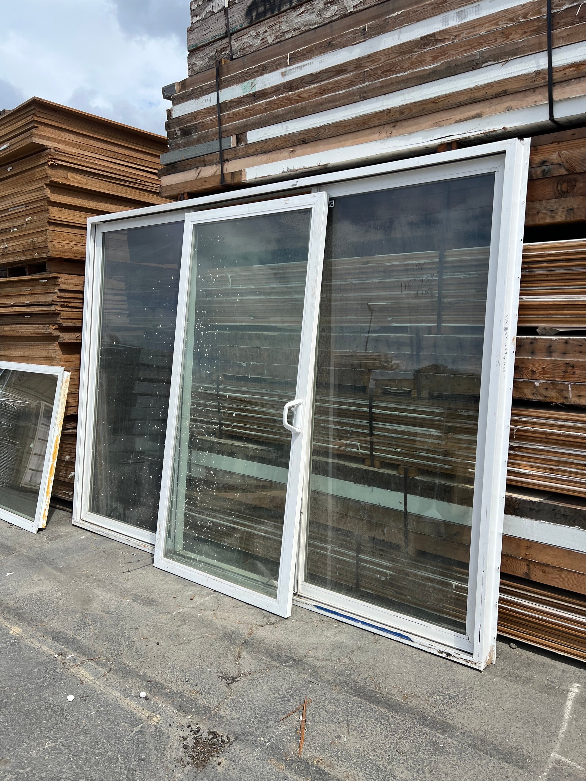 White patio sliding door 118x87 reclaimed Oakland