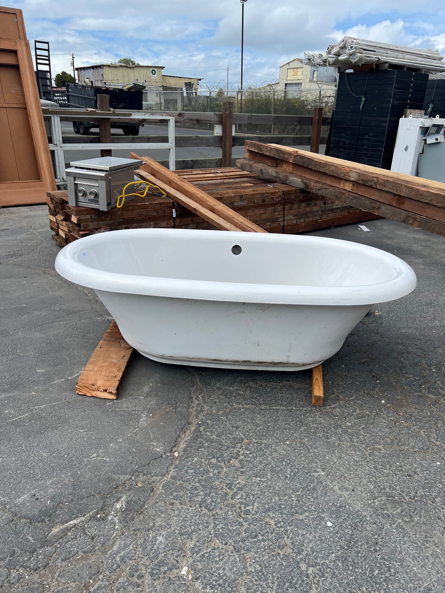 White oval freestanding bathtub reclaimed Oakland