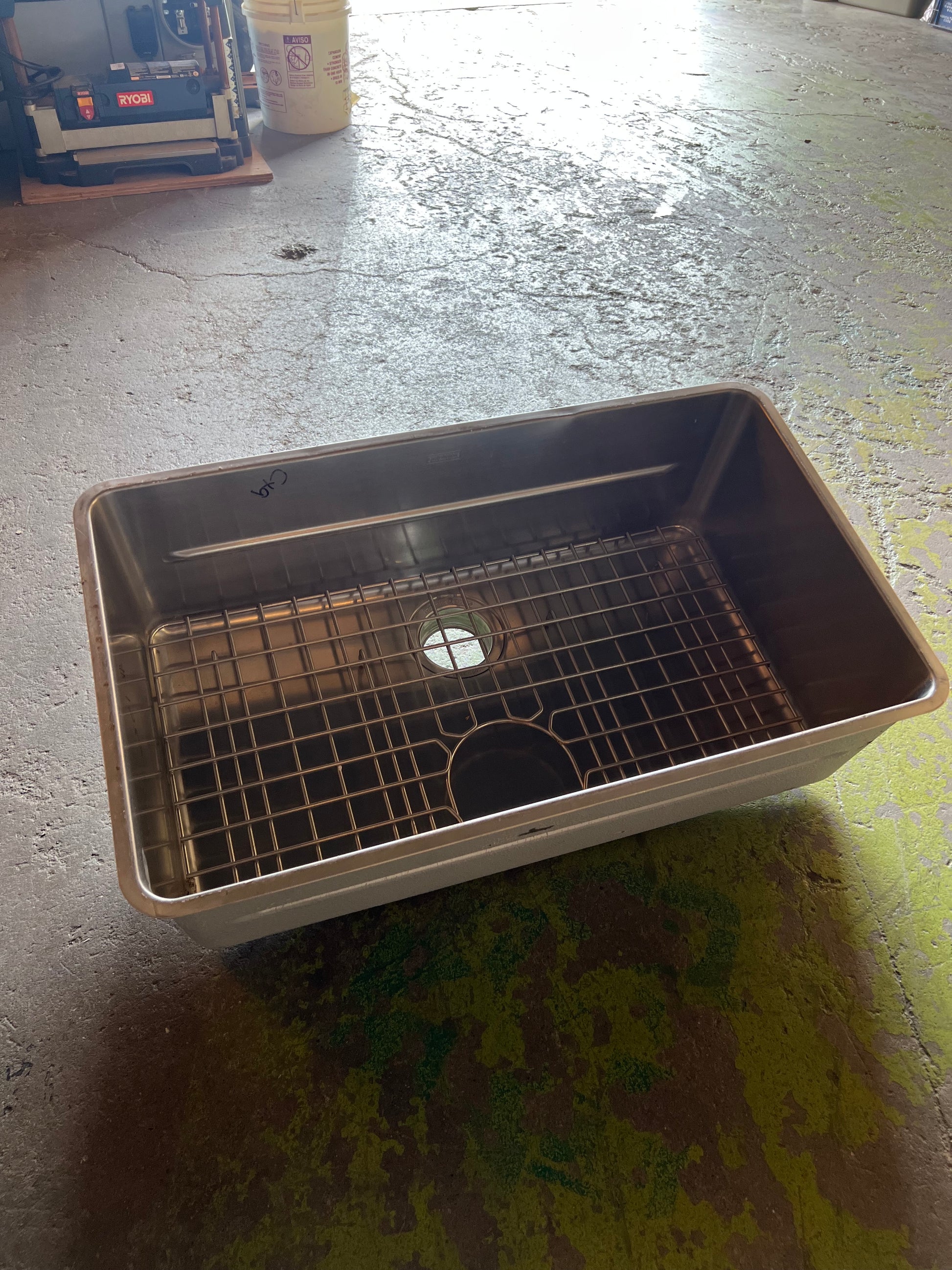 Stainless steel kitchen sink CX9 with basin grid Oakland