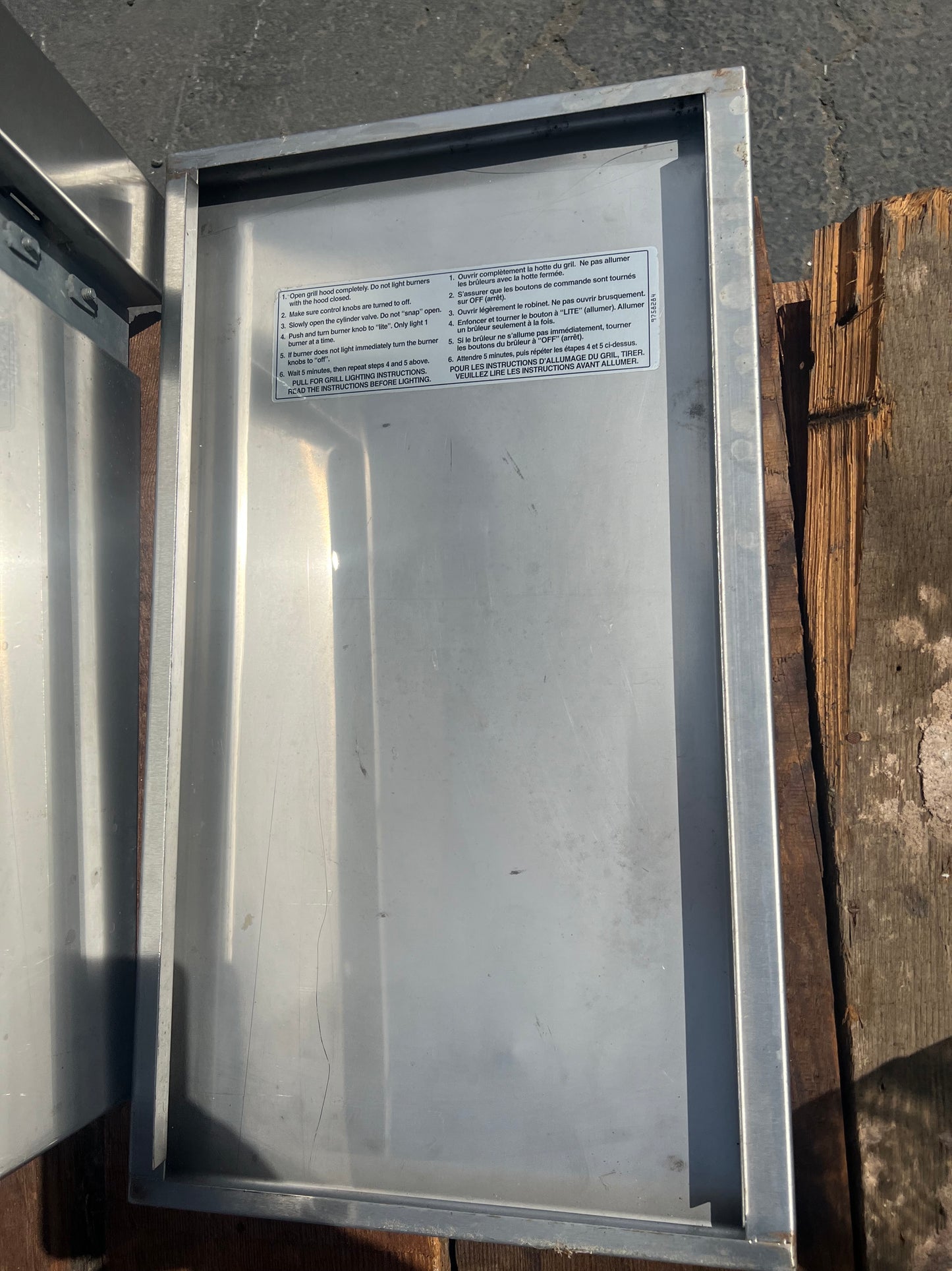 Outdoor burner lid grill lighting instructions