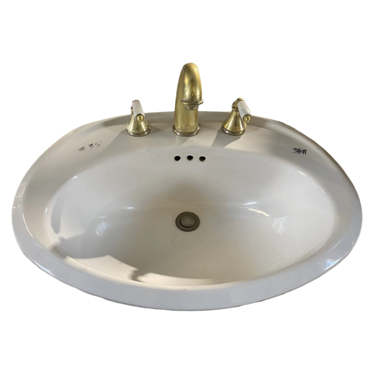 Vintage Off White Oval Sink TRP