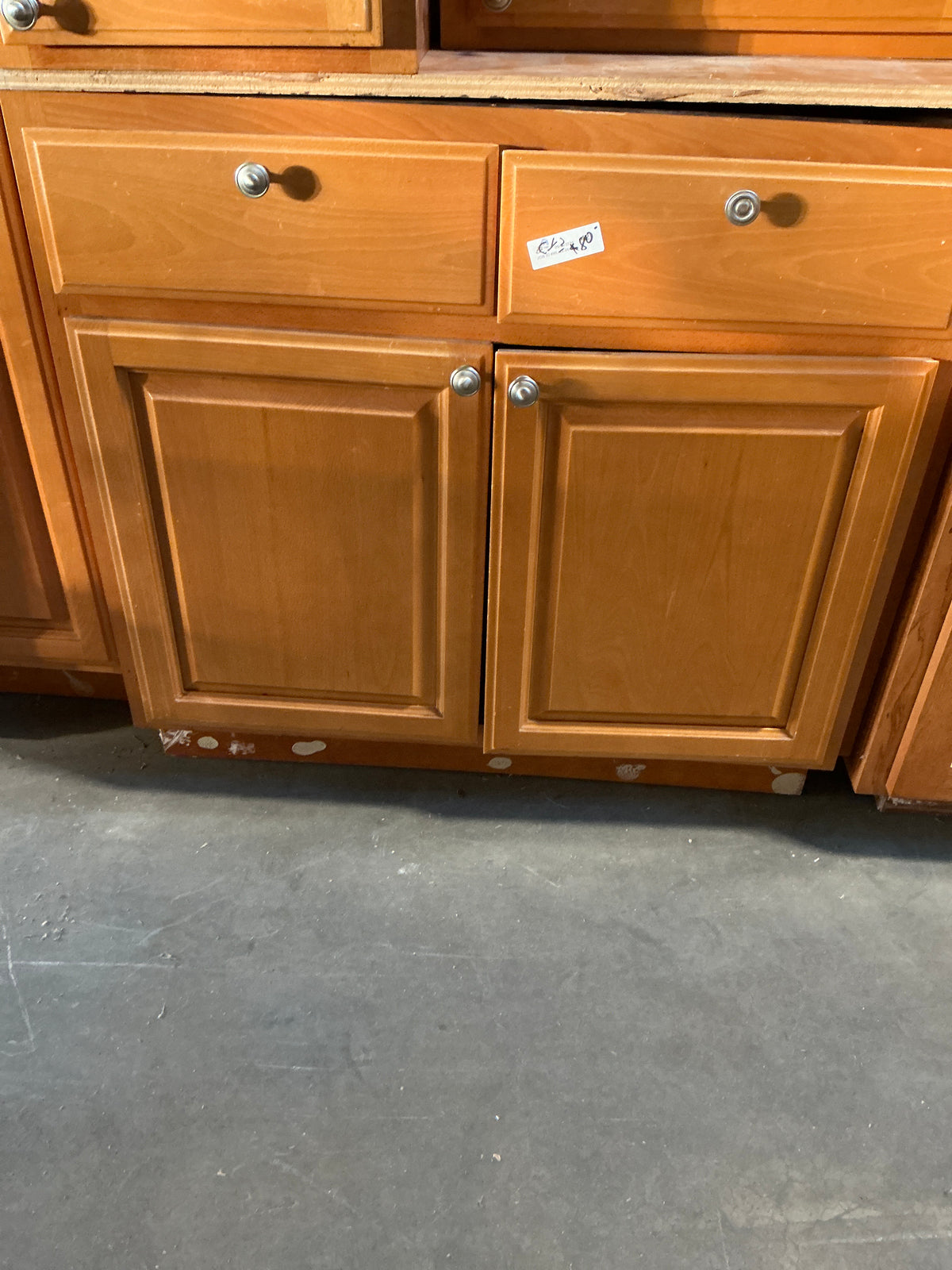 Kitchen, Base Cabinet, CY3