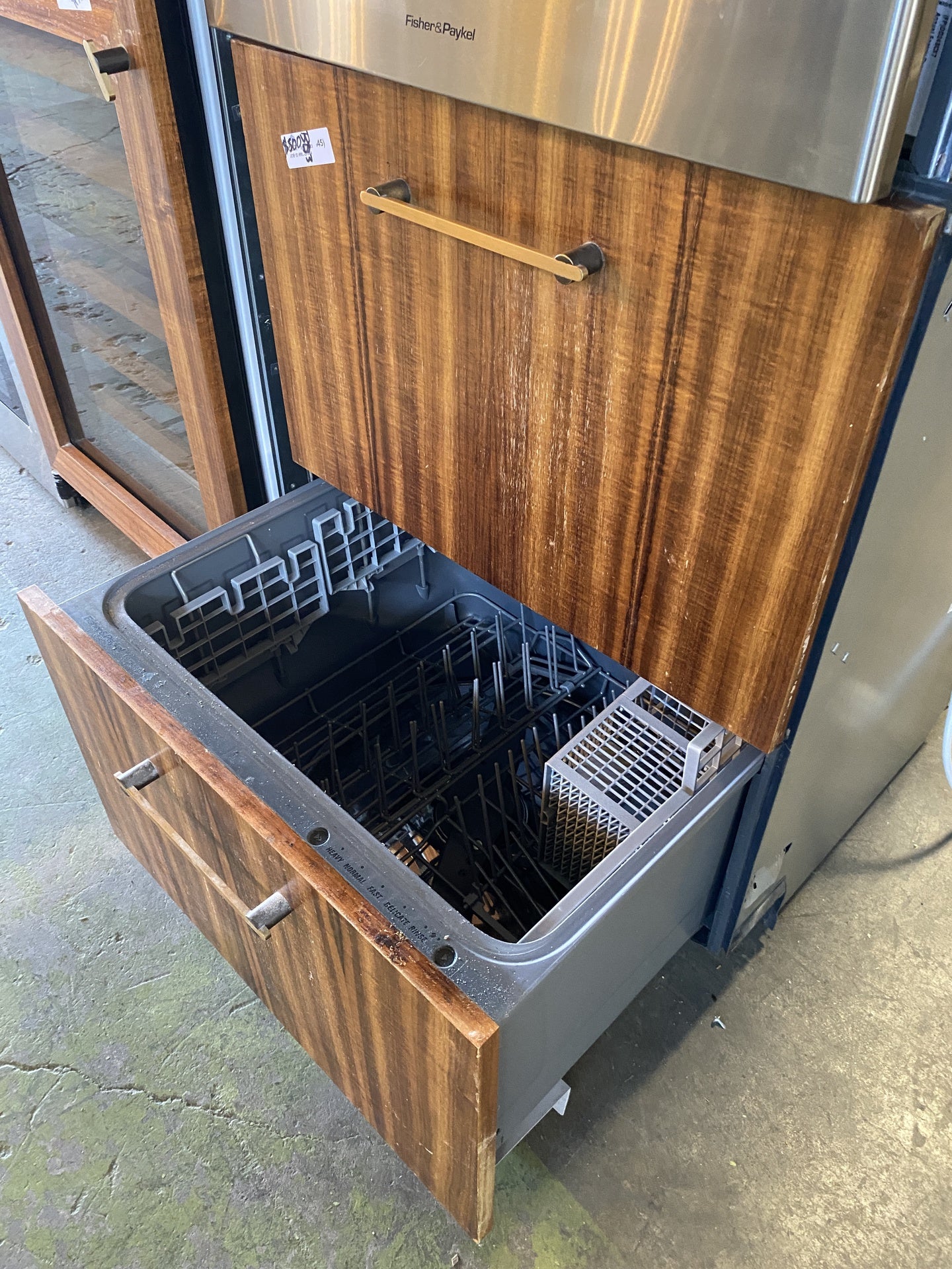 Fisher and Paykel Dishwasher, Paneled BQ3
