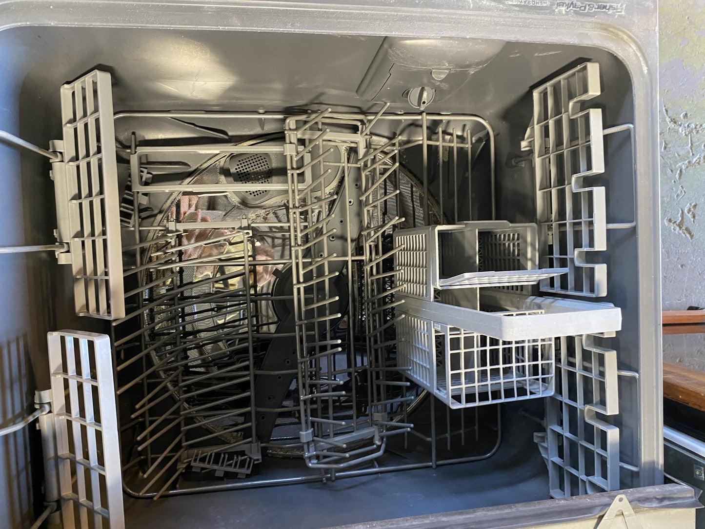 Fisher and Paykel Dishwasher, Paneled BQ3