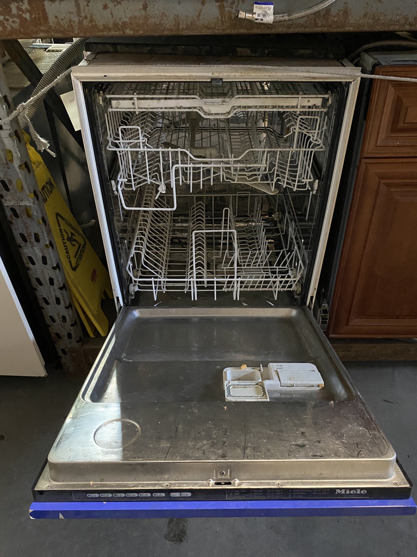 Miele Dishwasher Blue HHH