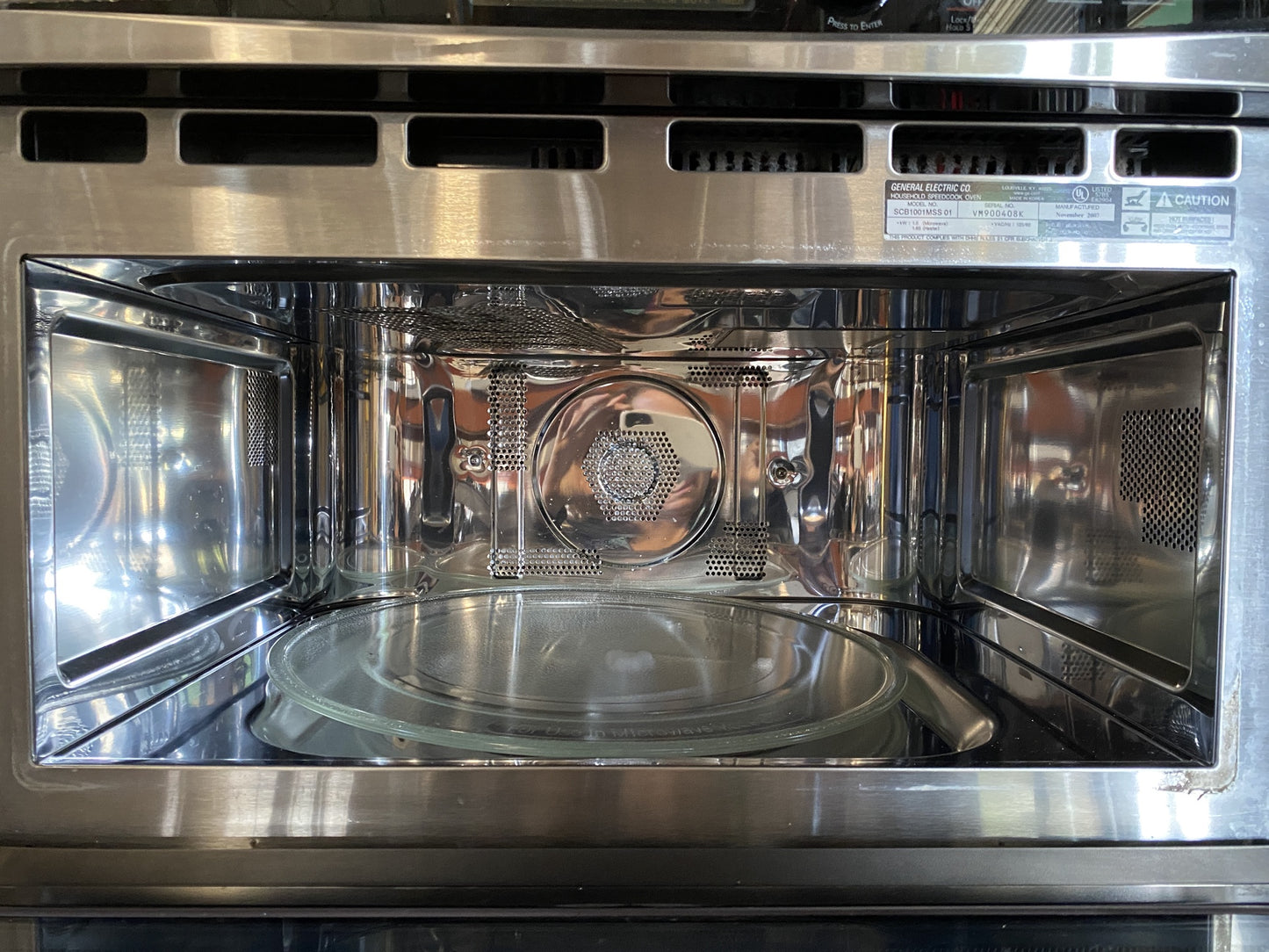 GE Profile Microwave BQ4