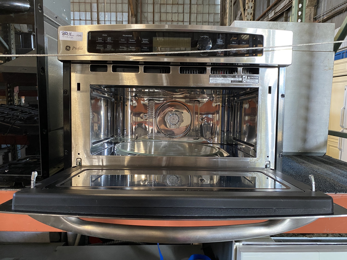GE Profile Microwave BQ4
