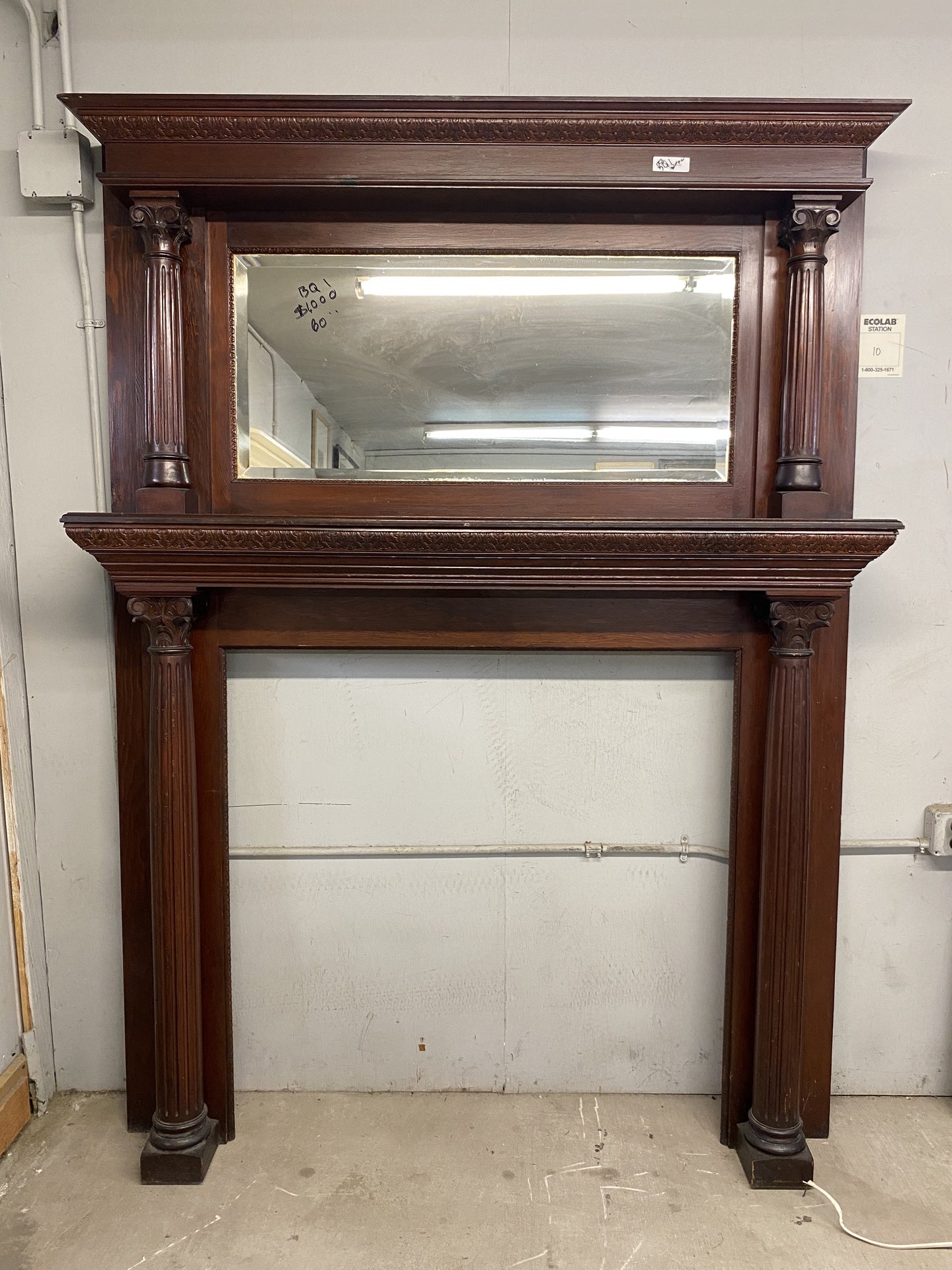 Softwood Firplace Mantle 4 Columns BQ1