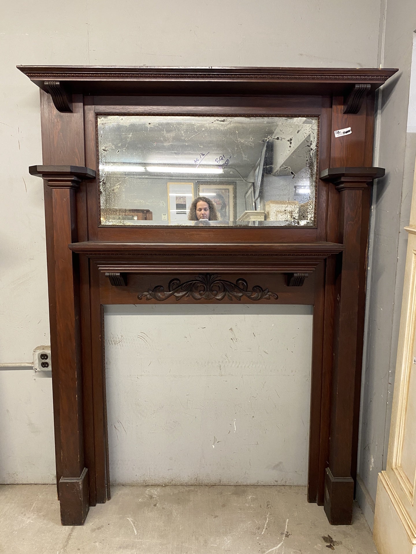Softwood Fireplace Mantle 2 Columns BQ1
