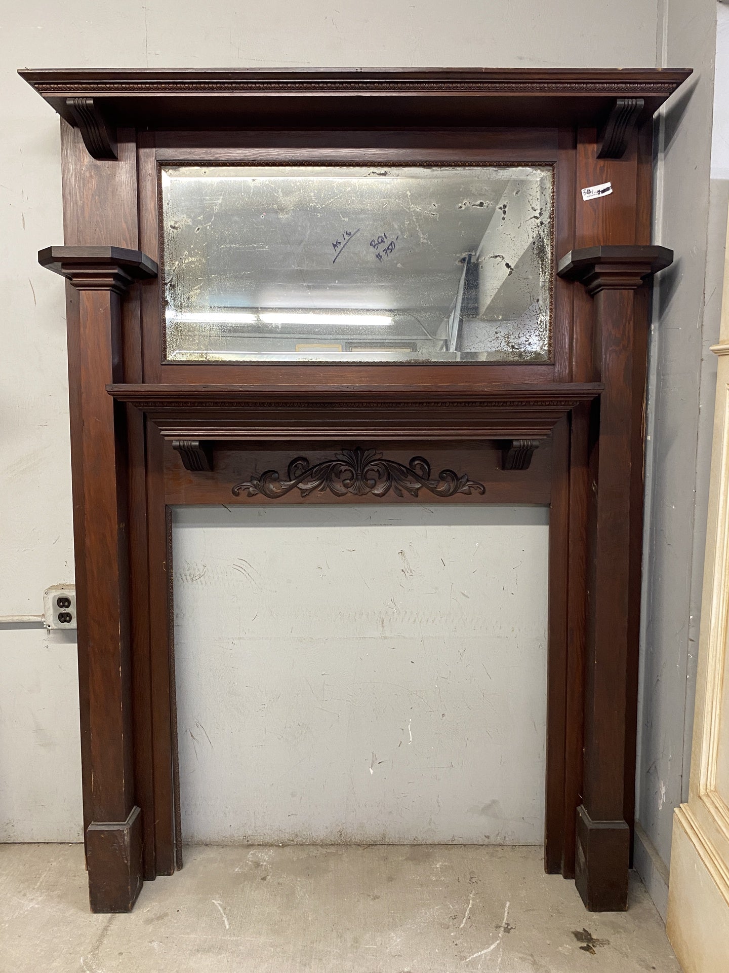 Softwood Fireplace Mantle 2 Columns BQ1