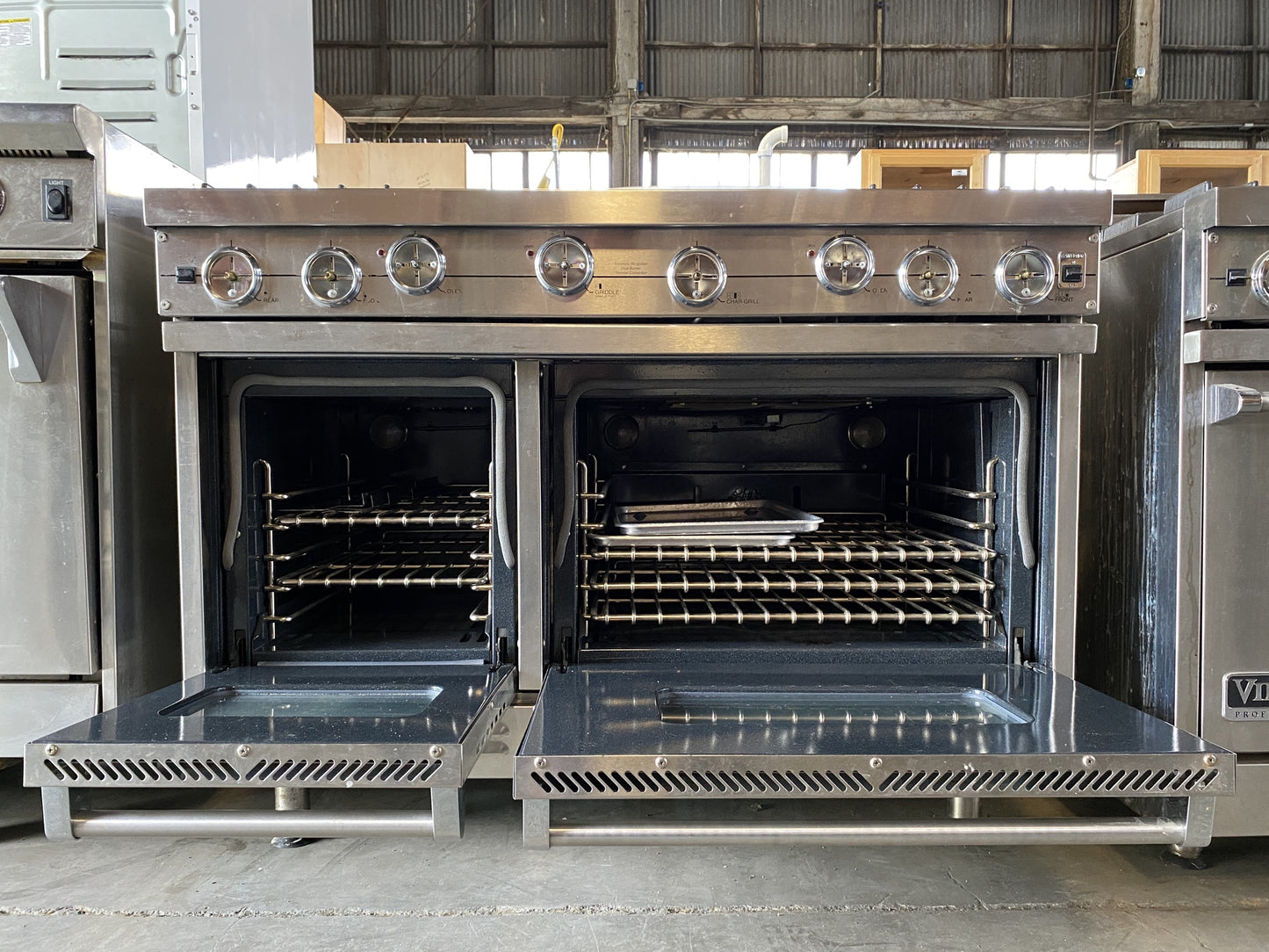 Viking Professional Double Oven BY3