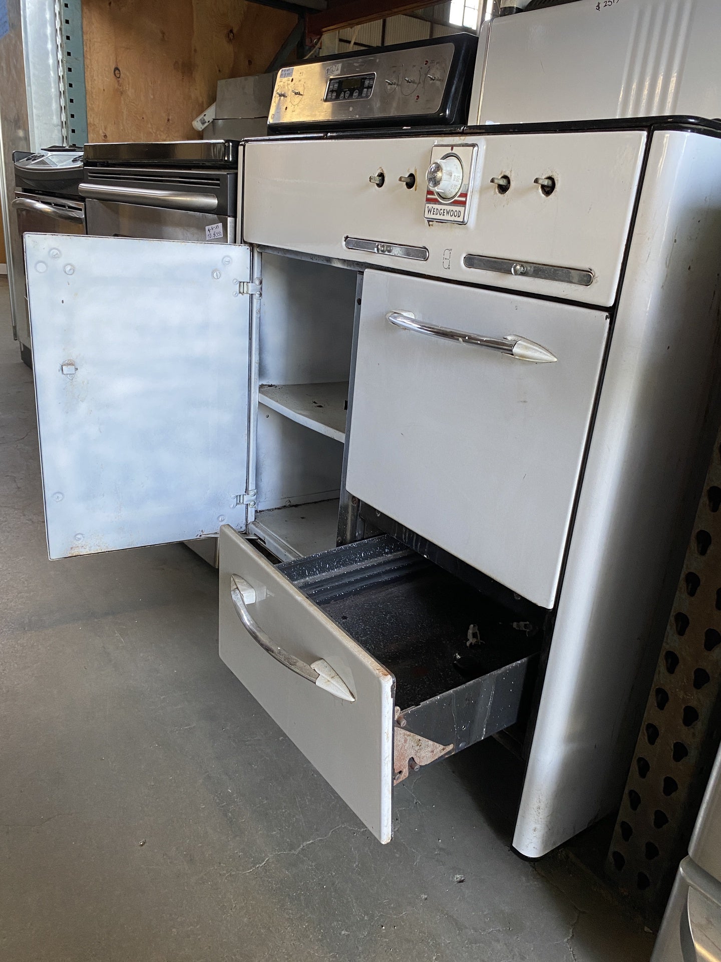 Wedgewood Stove TRP