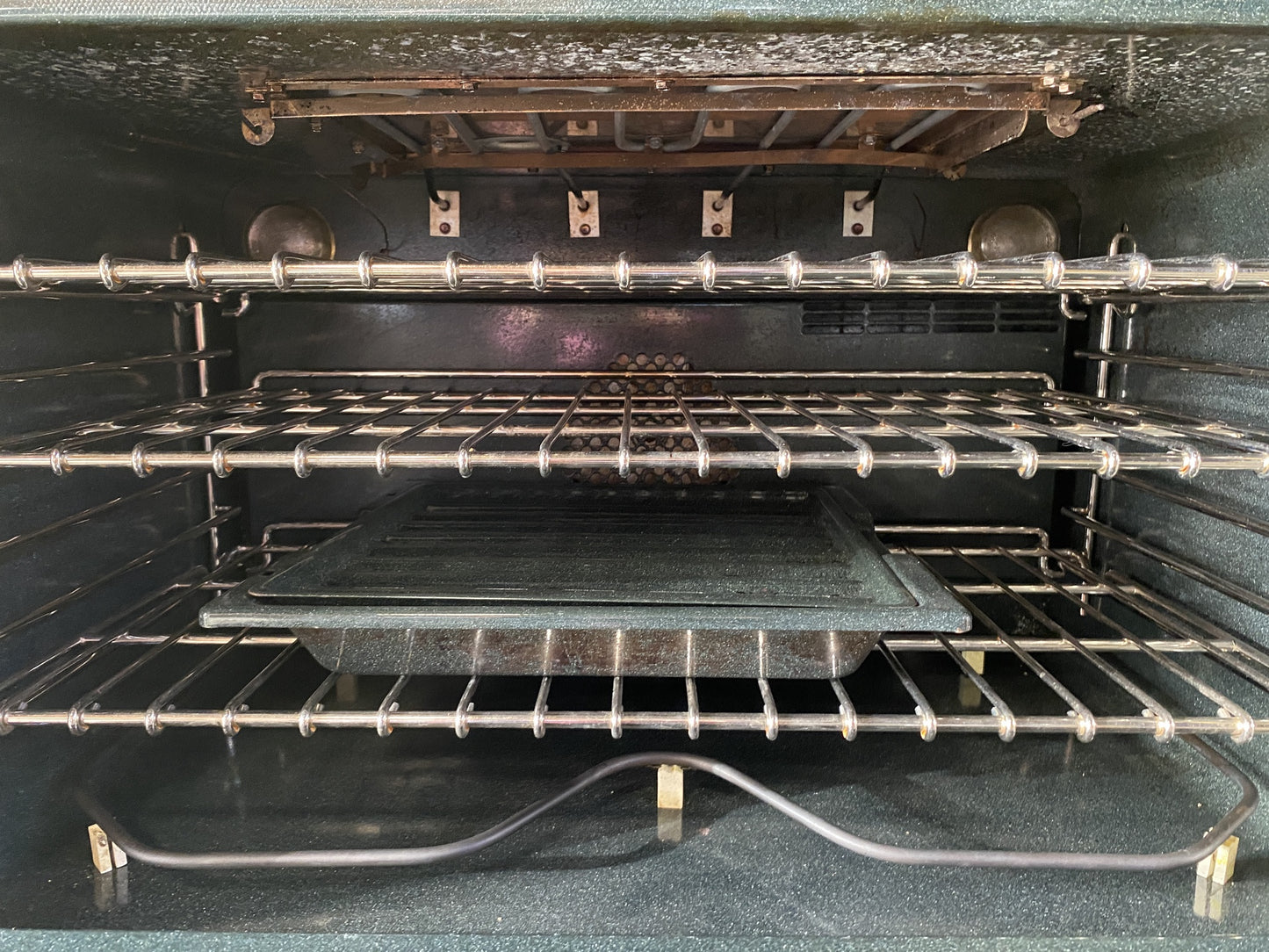Viking Black &  Gold Vintage Range 220 V BQ1