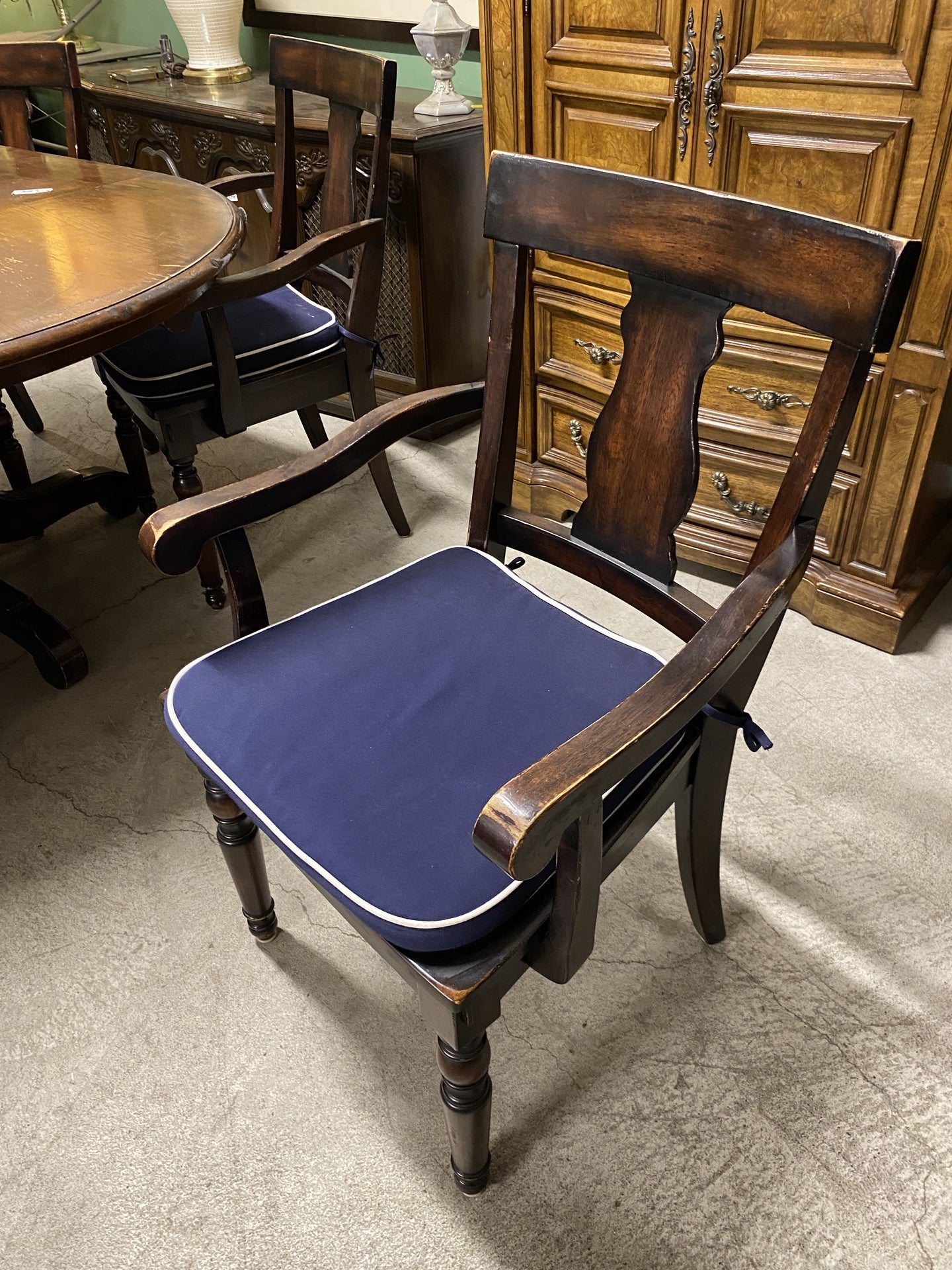Dining Room Table and Chairs Set BX8