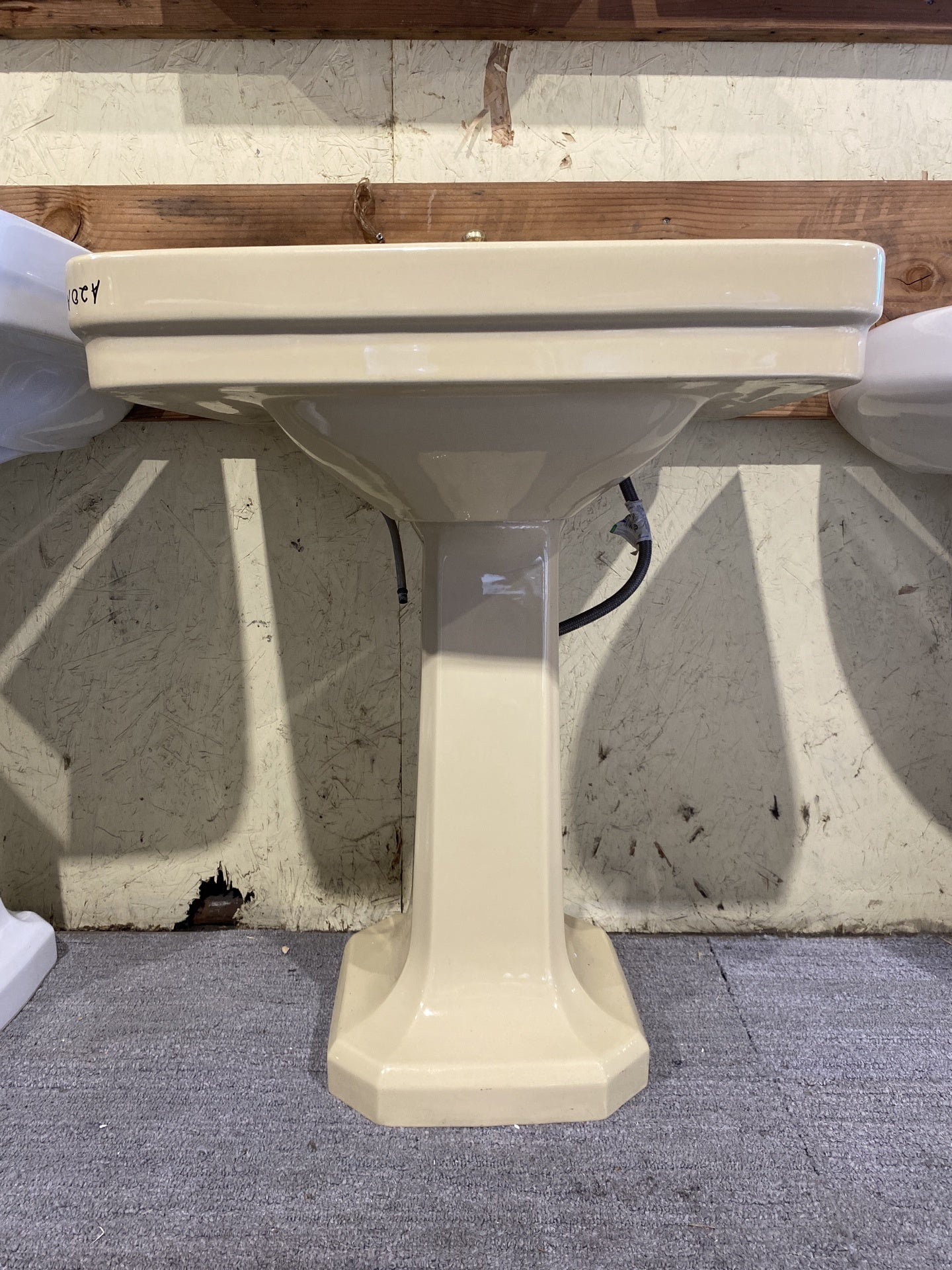 Vintage Pedestal Sink Yellow AA1
