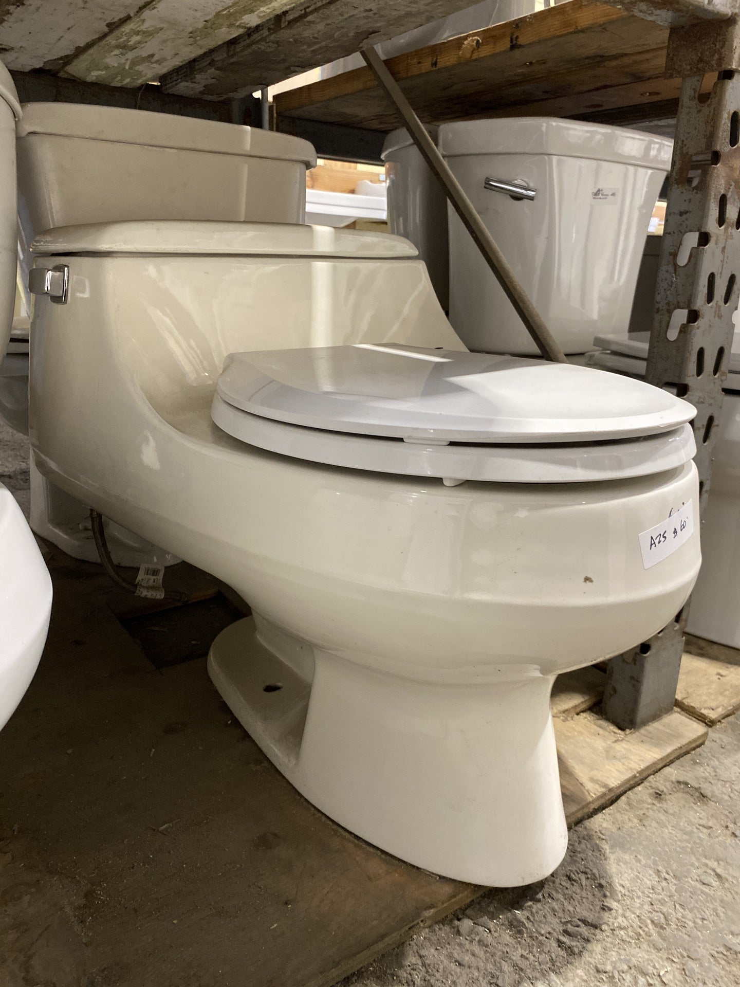 Vintage Low Rider Toilet AZ5