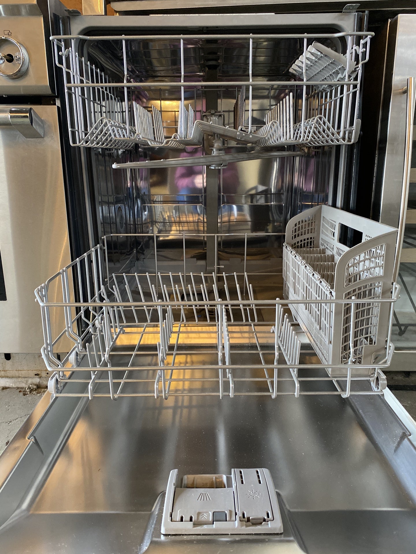Bosch Ascenta Dishwasher TRP