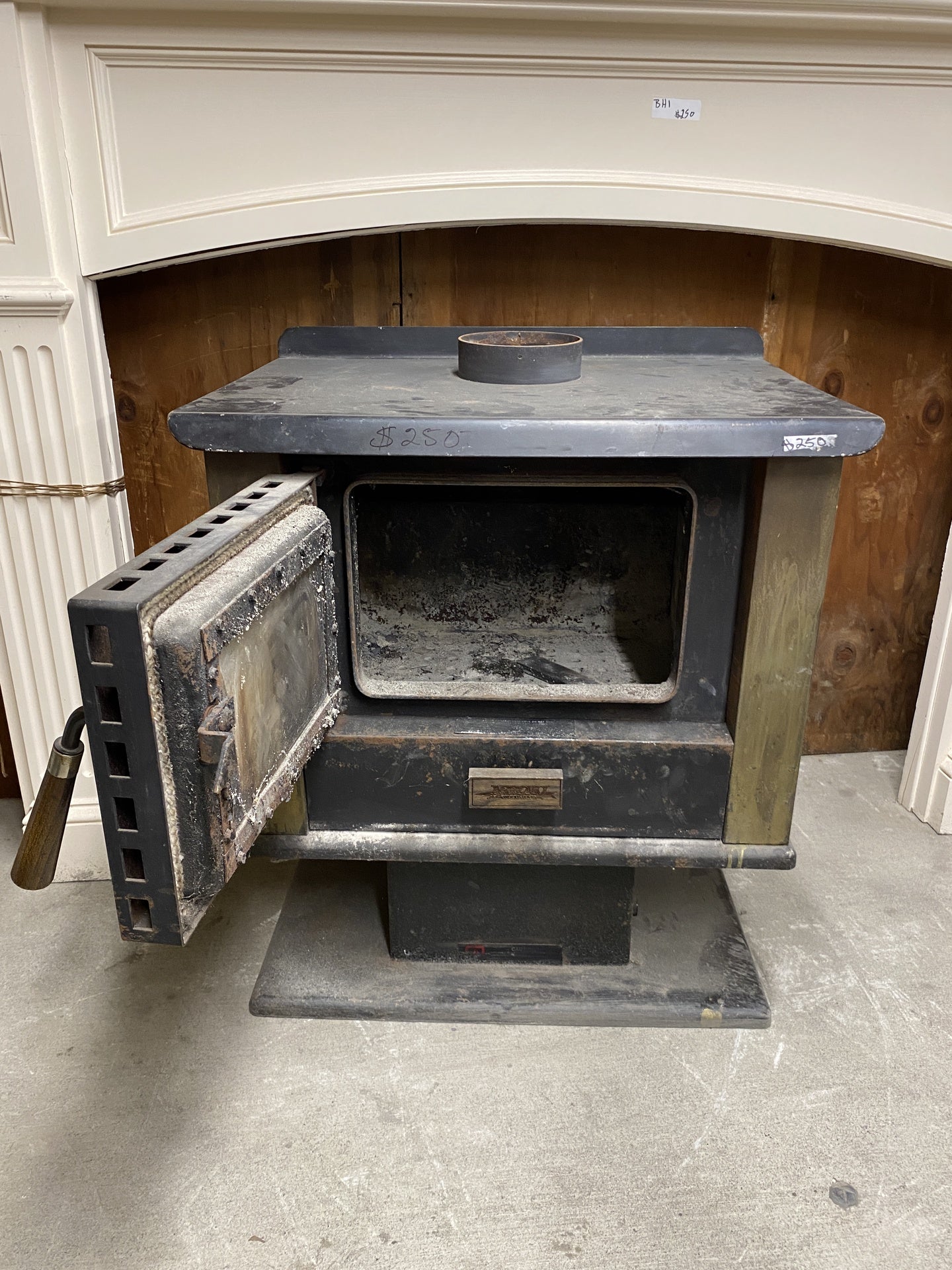 Arrow Wood Stove TRP