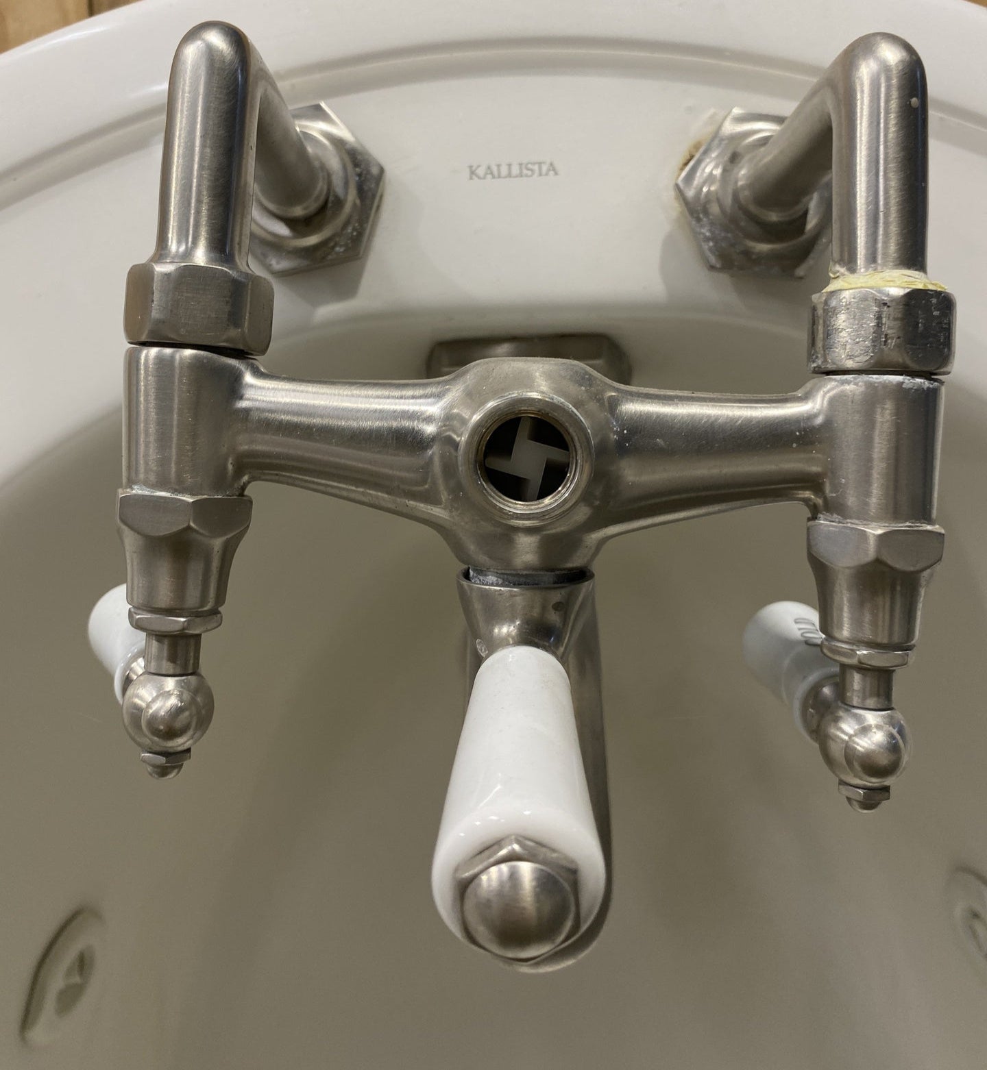 Kallista Luxury Bathtub with Jets BJ8