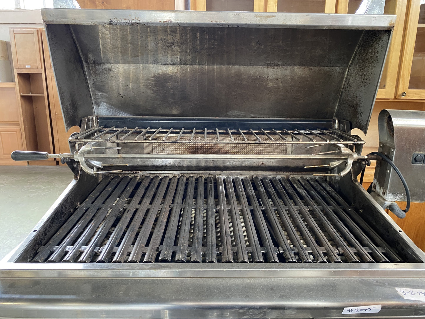 DCS BBQ Grill with Rotisserie BZ2