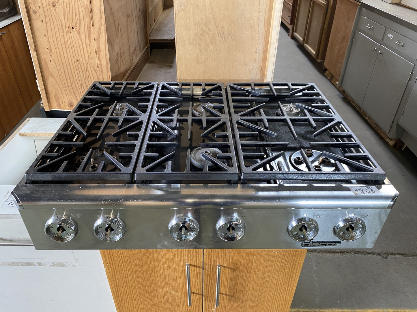 Dacor 6 Burner Gas Cooktop TRP
