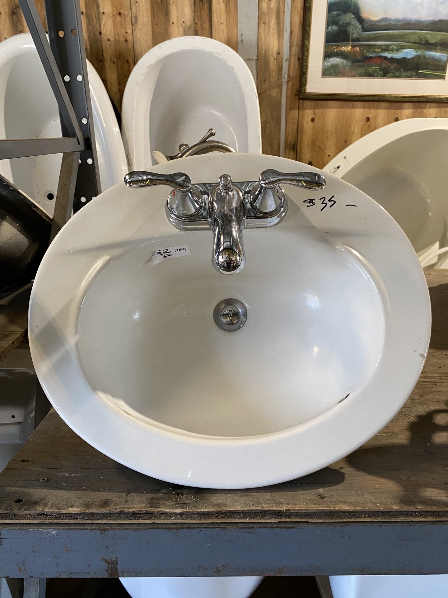 Oval White Sink BE2