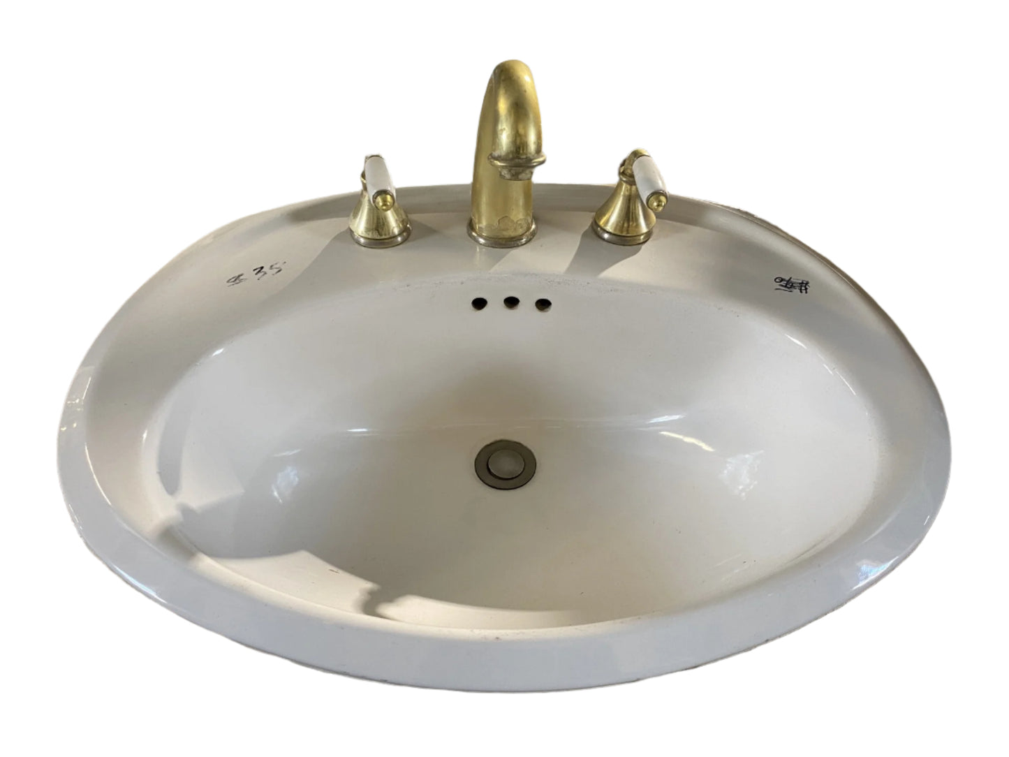 Vintage Off White Oval Sink TRP