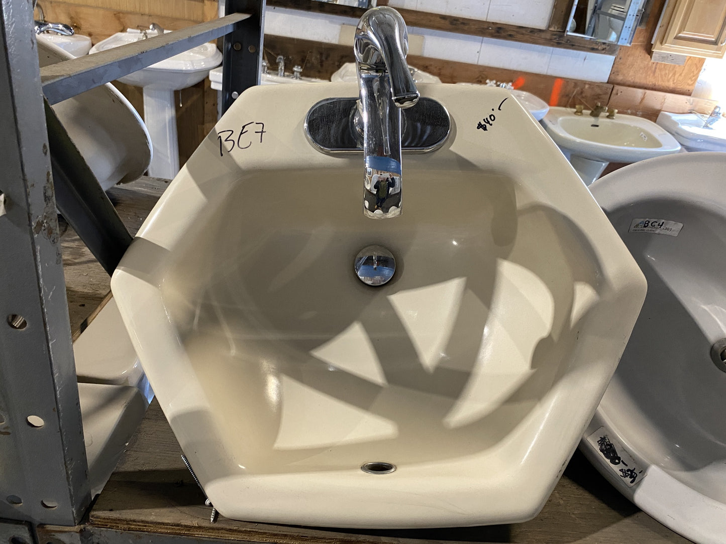 Beige Hexagon Sink BE7