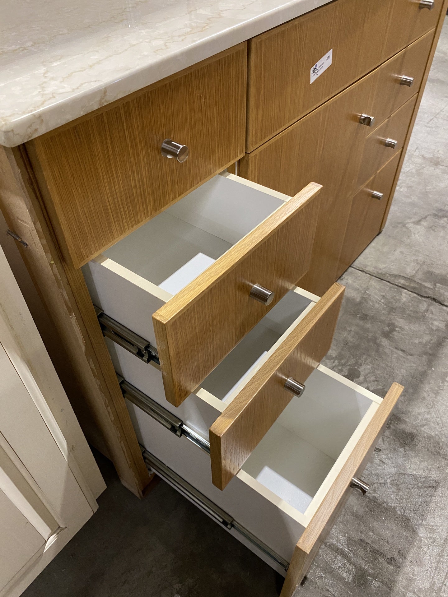 Brown Bathroom Vanity BZ2
