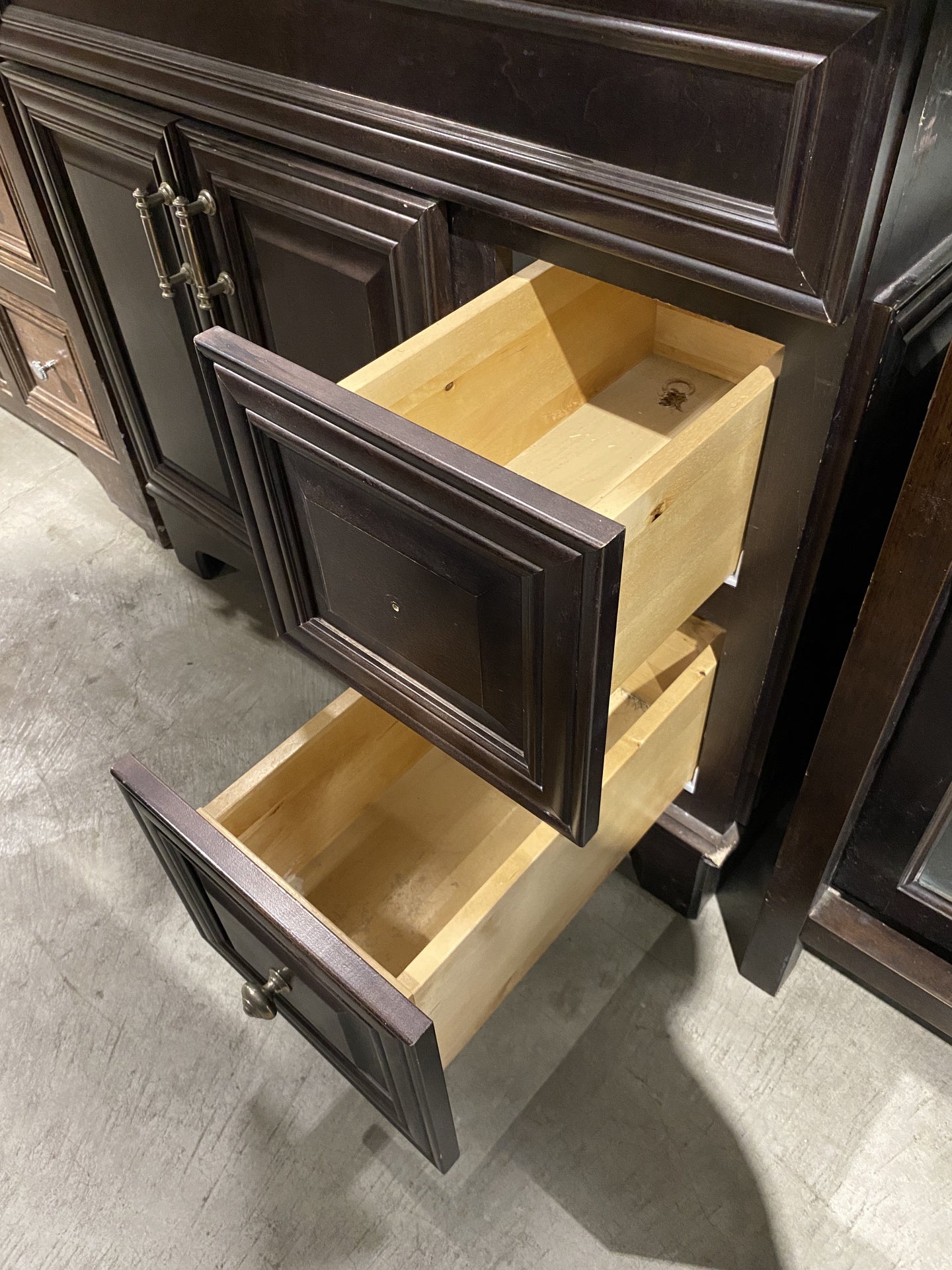 Dark Brown Bathroom Vanity BQ6
