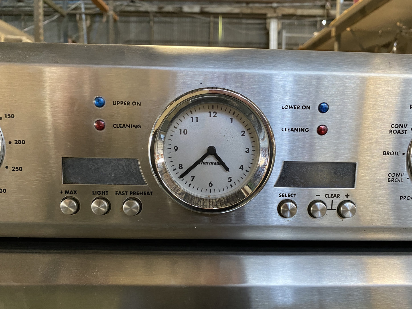 Thermador Professional Double Oven BZ7