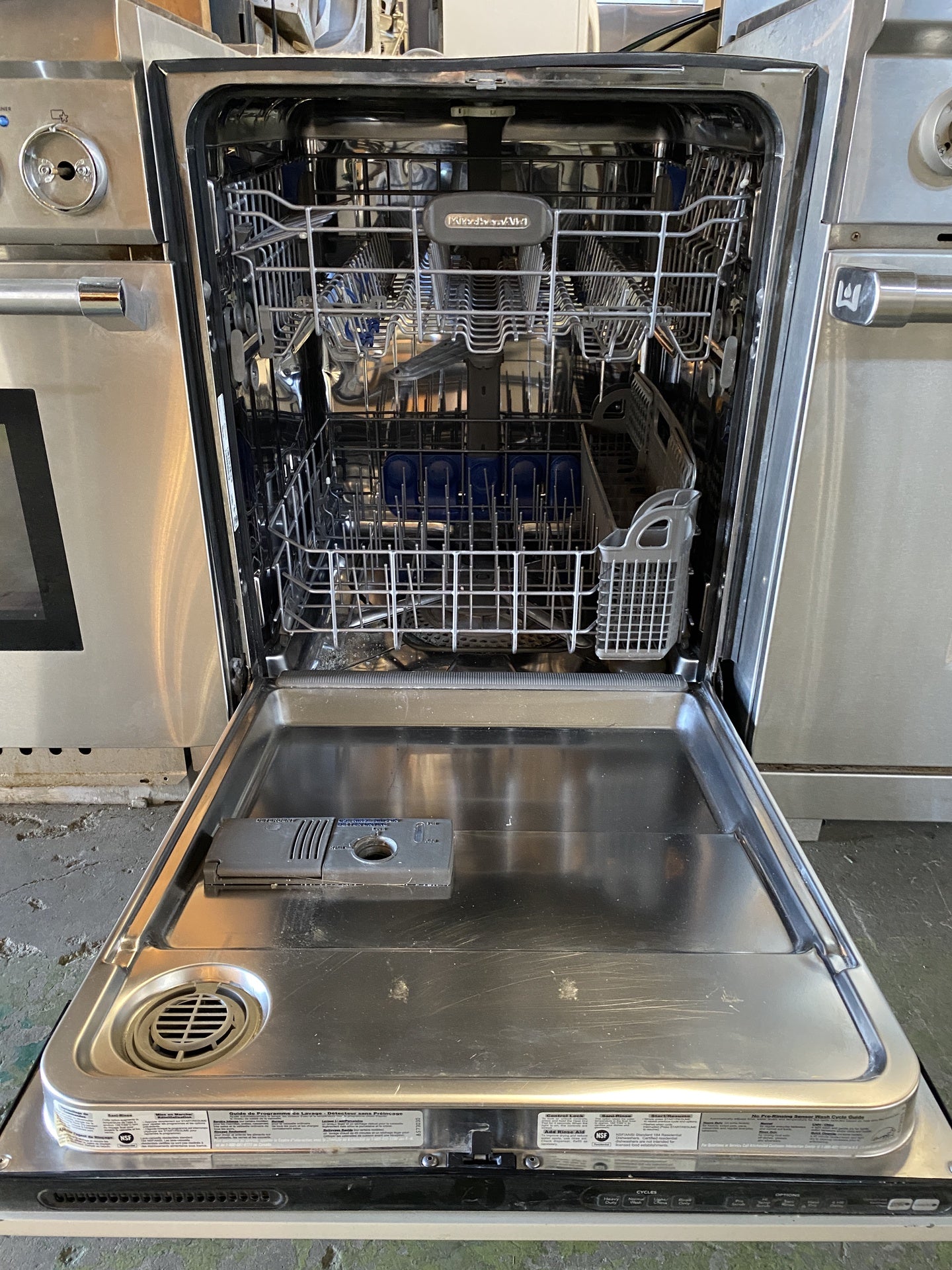 Kitchen Aid Dishwasher BK5