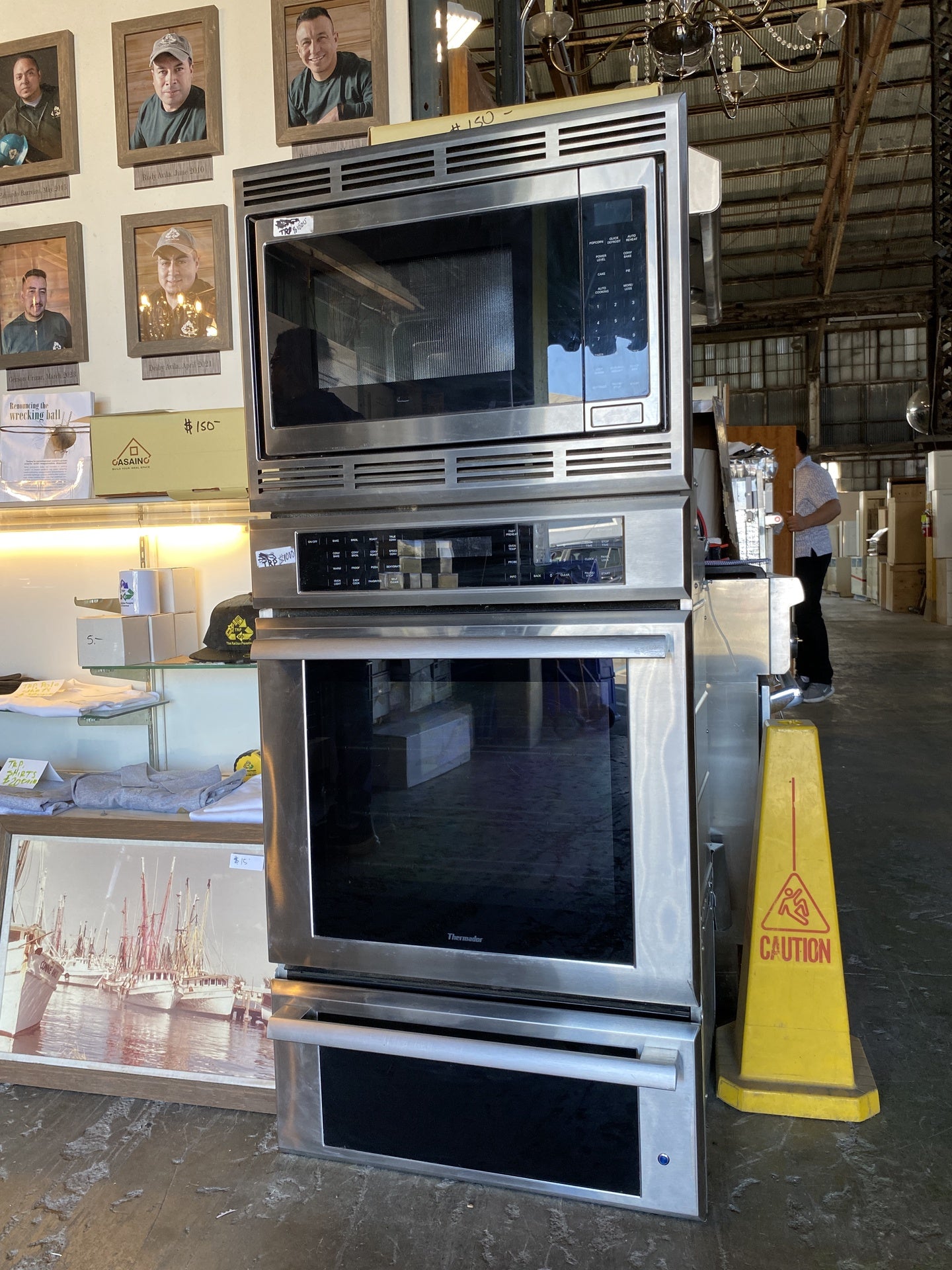 Thermador Single Oven and Microwave Set TRP