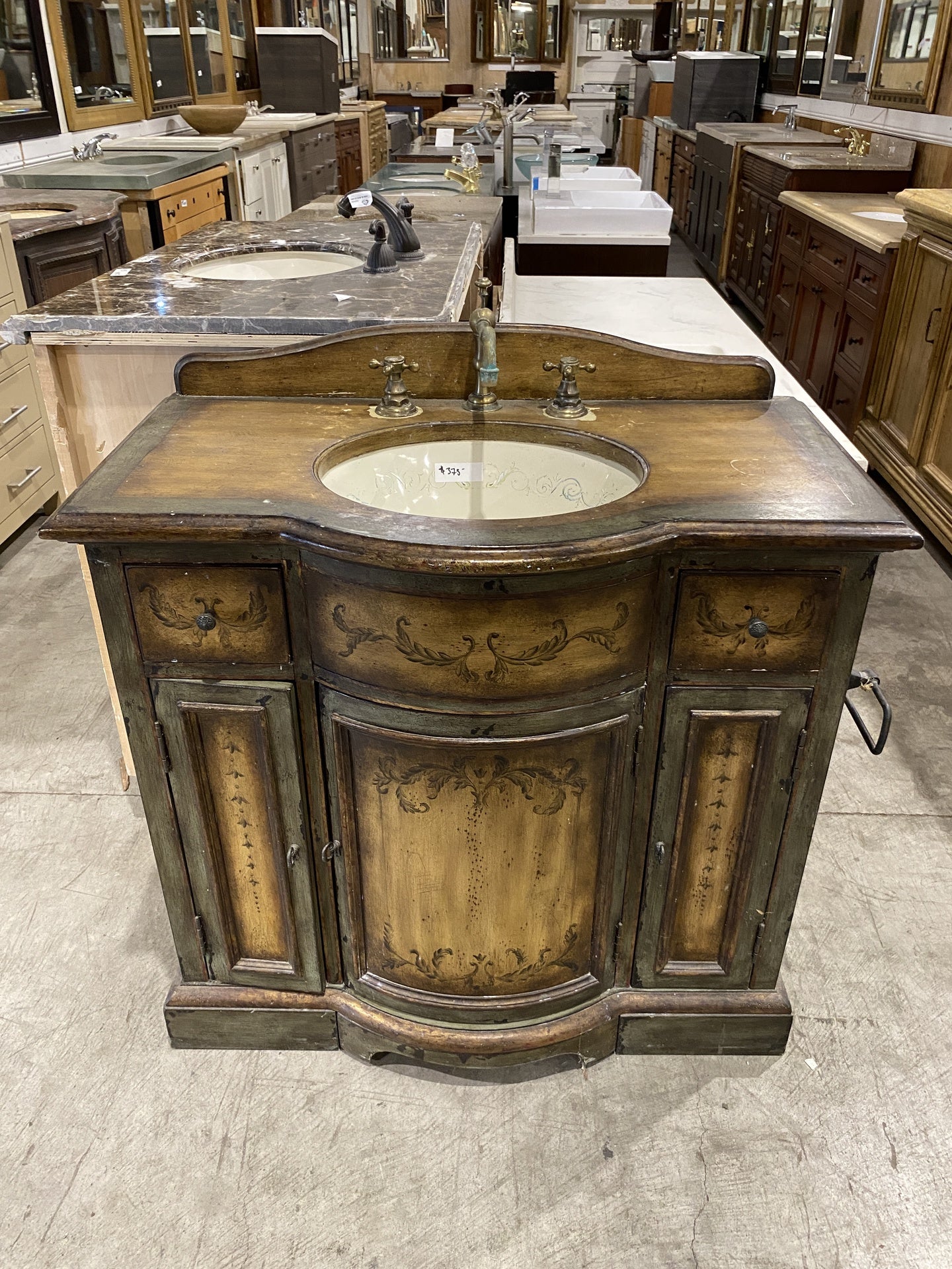 Vintage Wooden Vanity TRP
